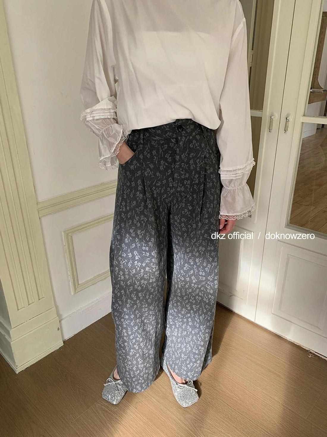DKZ OFFICIAL Floral Print Wide Leg Trousers With Drape