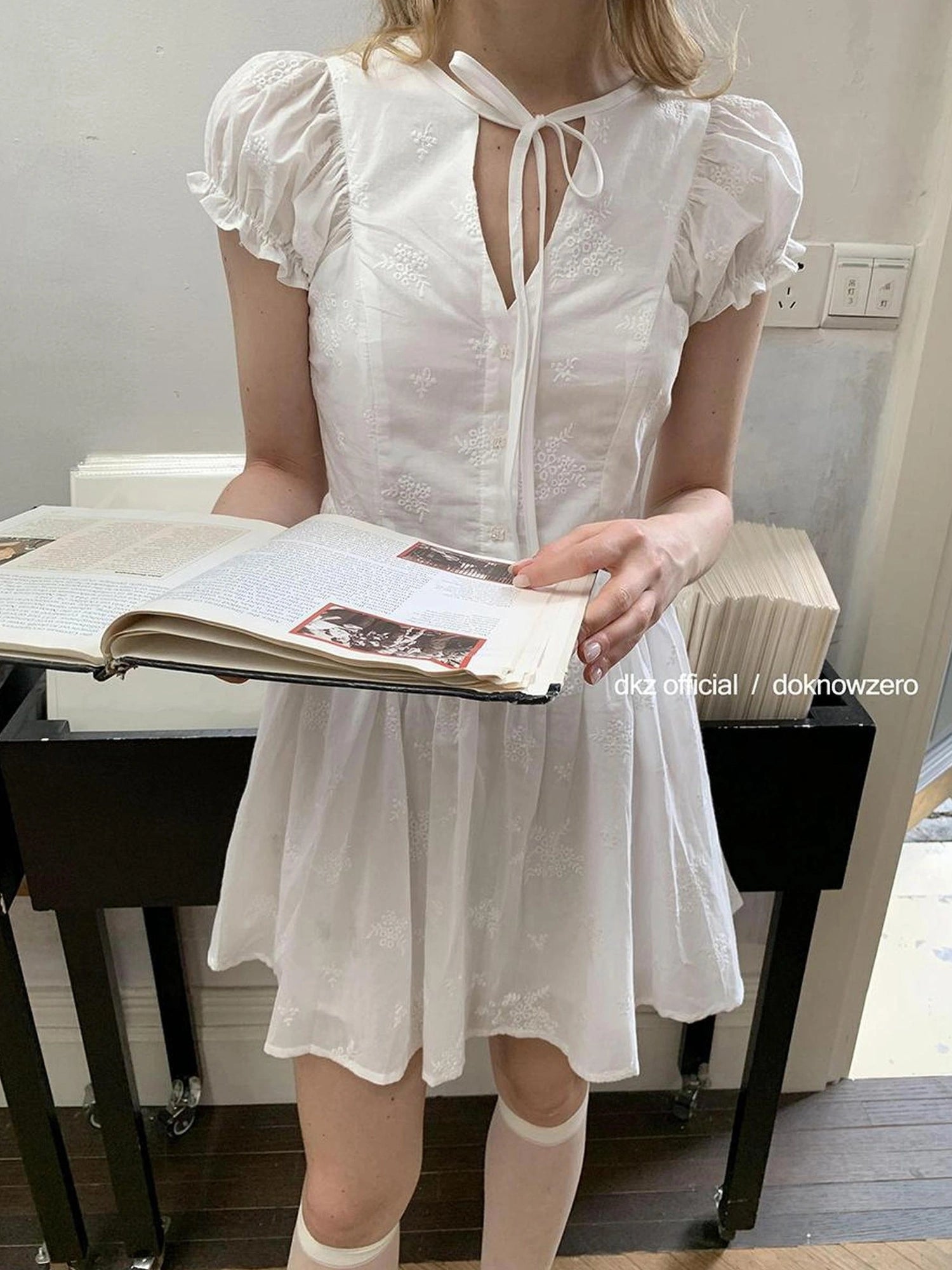 DKZ OFFICIAL French Bubble Sleeve Shirt Dress
