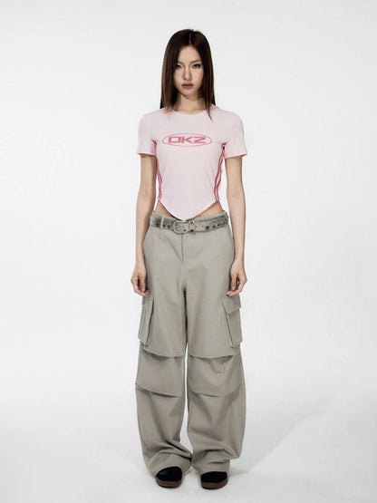 DKZ OFFICIAL Gradient Logo Cropped Tee In Pink