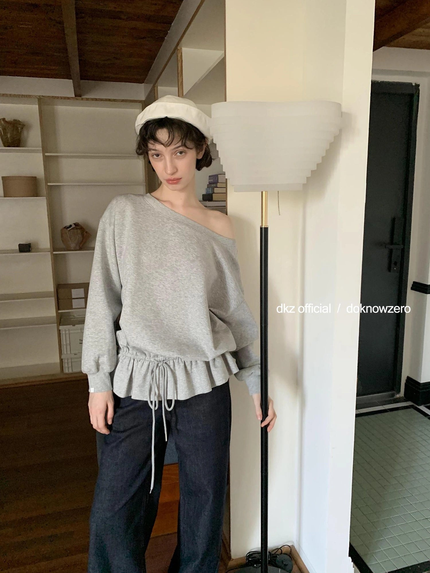 DKZ OFFICIAL Gray Asymmetrical Shoulder Pullover With Split Hem