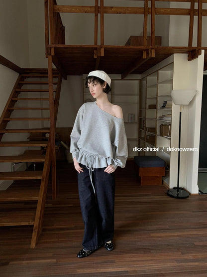 DKZ OFFICIAL Gray Asymmetrical Shoulder Pullover With Split Hem