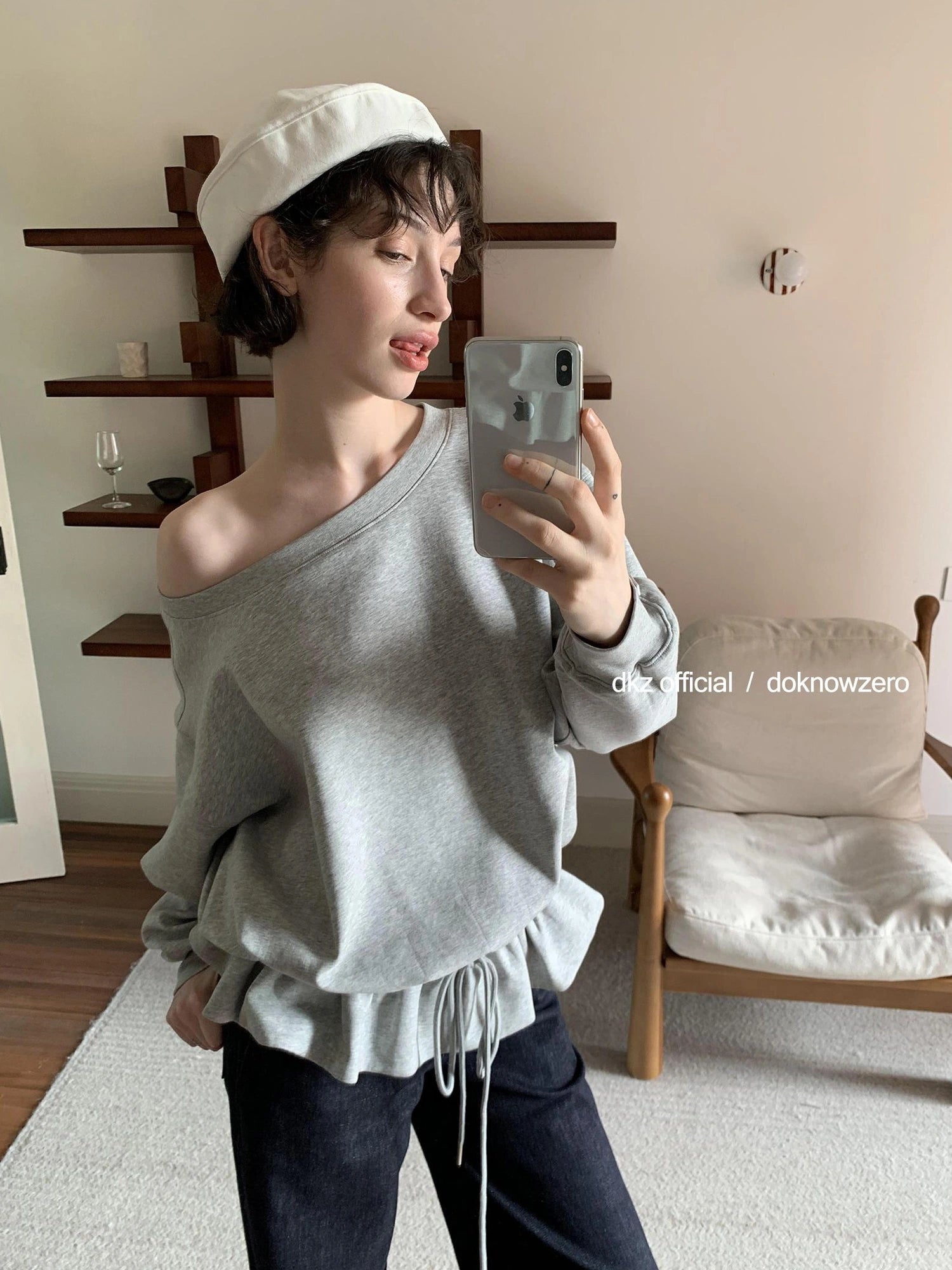 DKZ OFFICIAL Gray Asymmetrical Shoulder Pullover With Split Hem