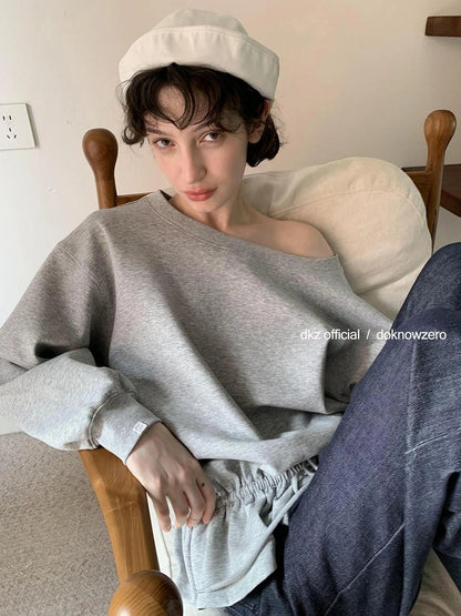 DKZ OFFICIAL Gray Asymmetrical Shoulder Pullover With Split Hem