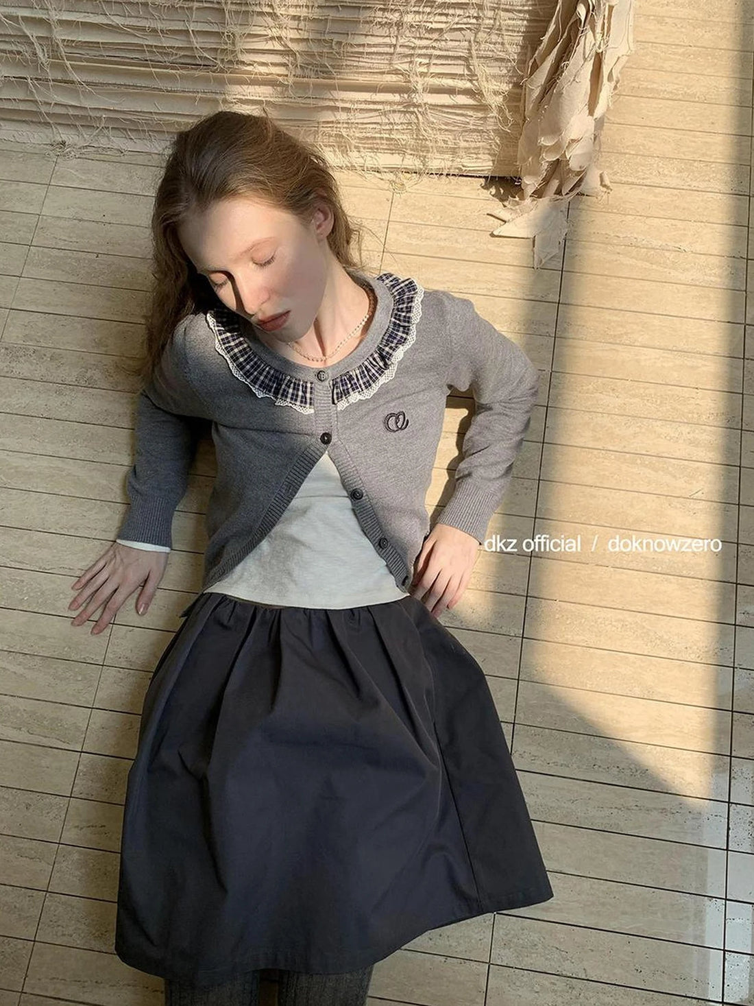 DKZ OFFICIAL Gray Check Lace Trim Knit Cardigan