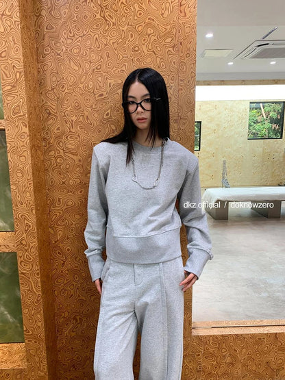 DKZ OFFICIAL Gray Crewneck Sweatshirt With Shoulder Pads