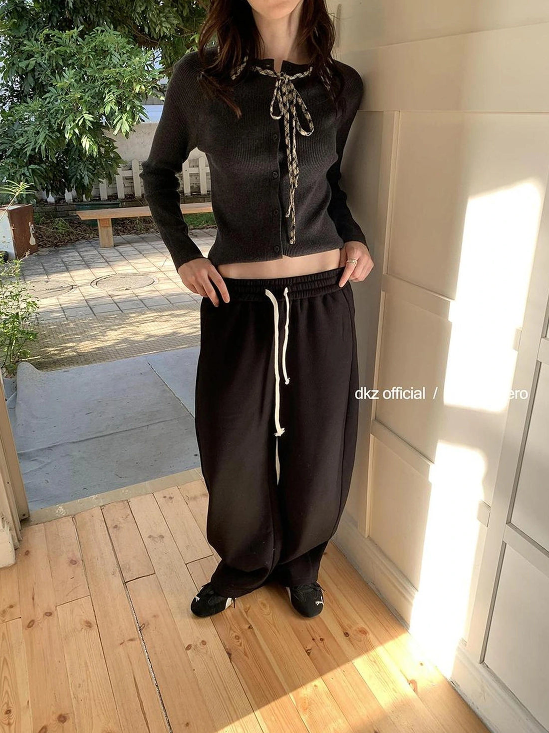 DKZ OFFICIAL Gray Drawstring Fleece Lined Arc Sweatpants For Women