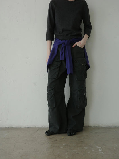 DKZ OFFICIAL Gray Multi Pocket Cargo Pants For Women Loose Fit Retro Long Pants