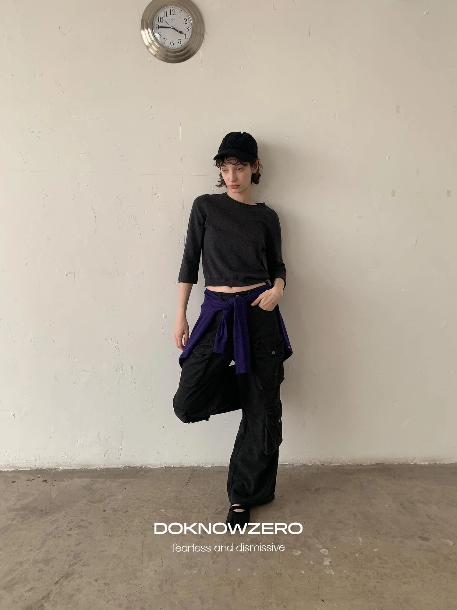 DKZ OFFICIAL Gray Multi Pocket Cargo Pants For Women Loose Fit Retro Long Pants