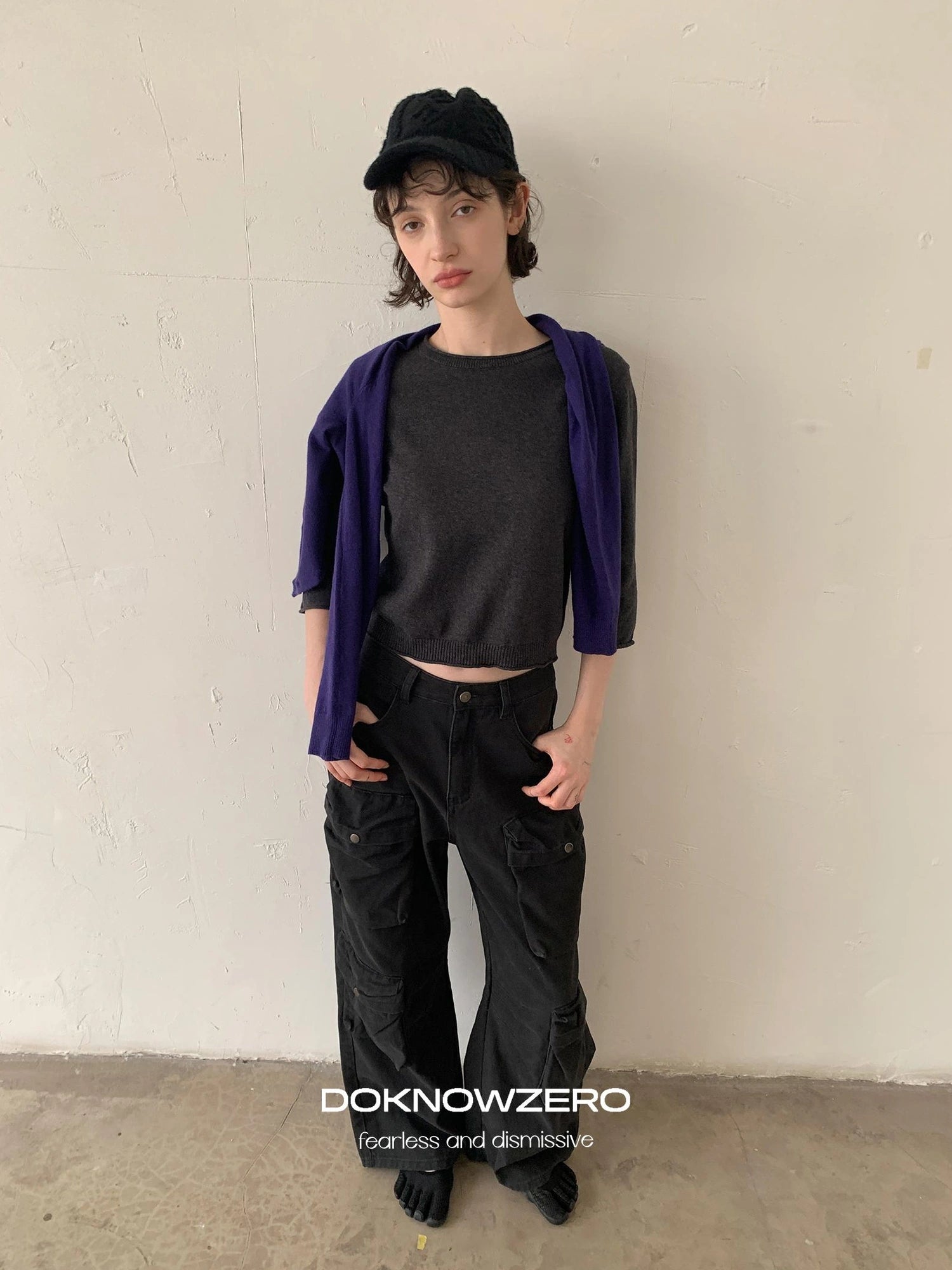 DKZ OFFICIAL Gray Multi Pocket Cargo Pants For Women Loose Fit Retro Long Pants