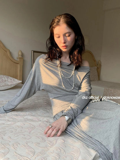 DKZ OFFICIAL Gray One Shoulder Knit Sweater And Midi Dress Set