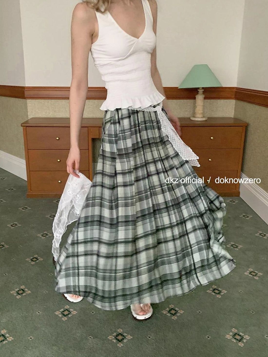 DKZ OFFICIAL Green Checkered Lace Tie Maxi Skirt