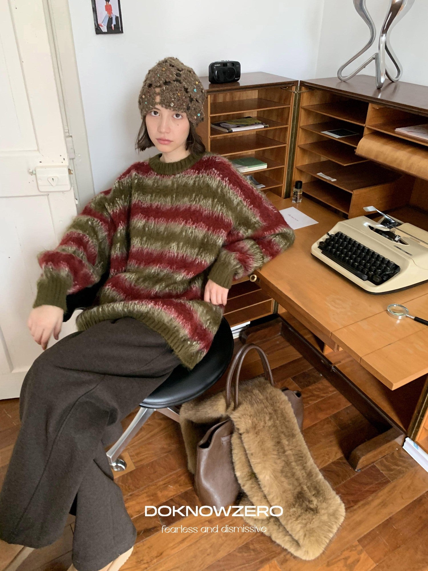 DKZ OFFICIAL Green Colorblock Striped Crewneck Loose Knit Women&