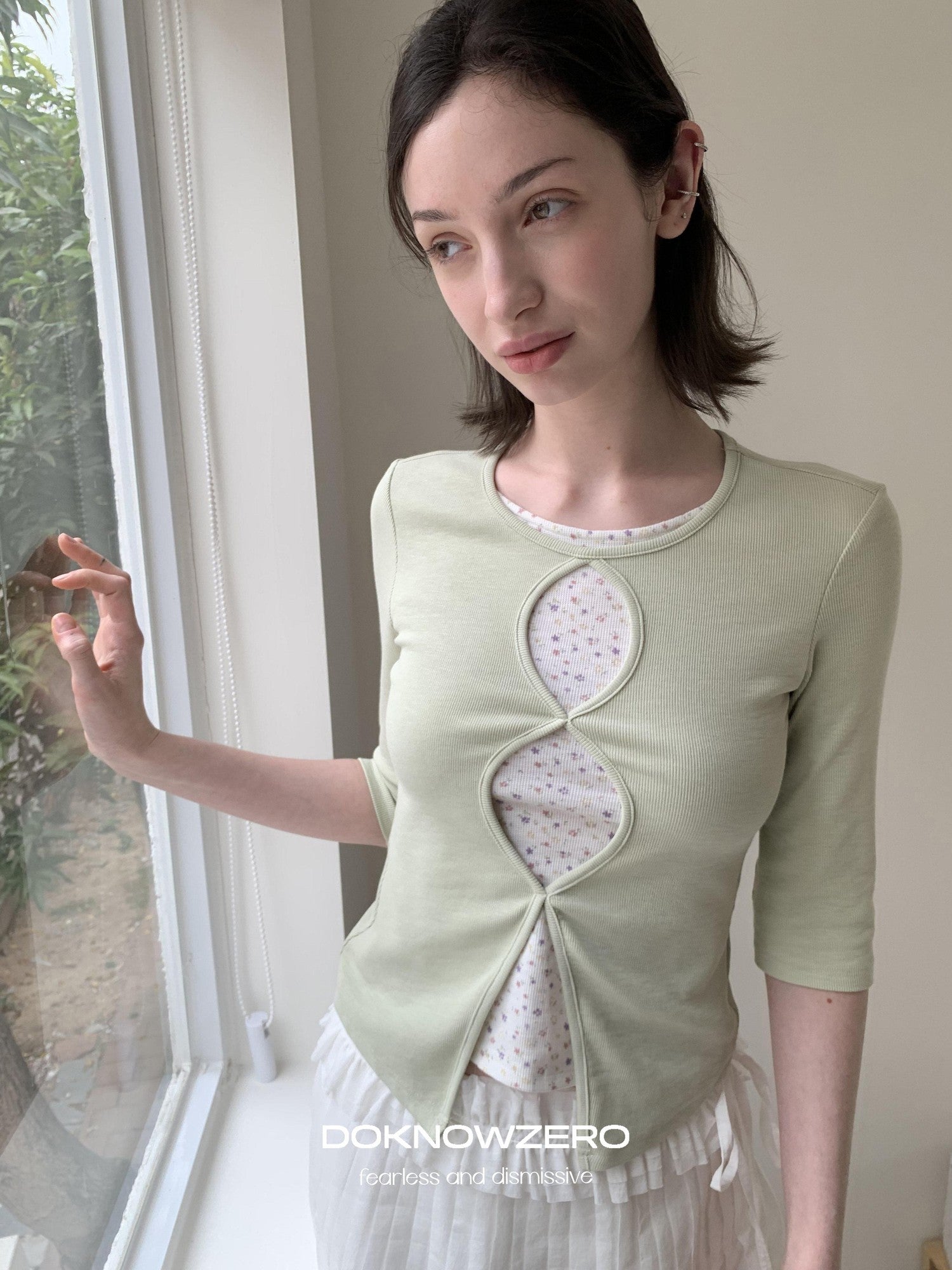 DKZ OFFICIAL Green Floral Cutout Knit Women&