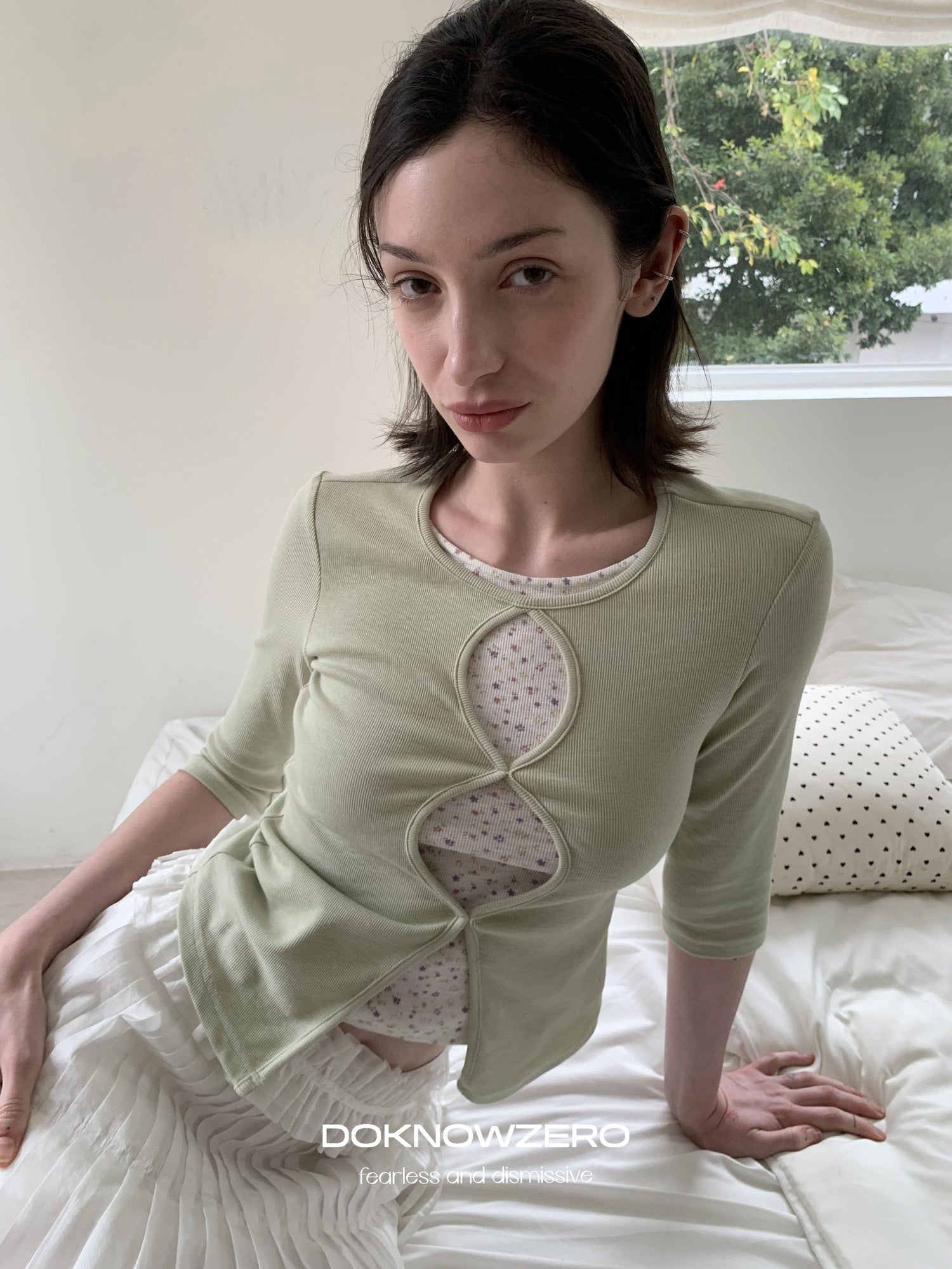 DKZ OFFICIAL Green Floral Cutout Knit Women&