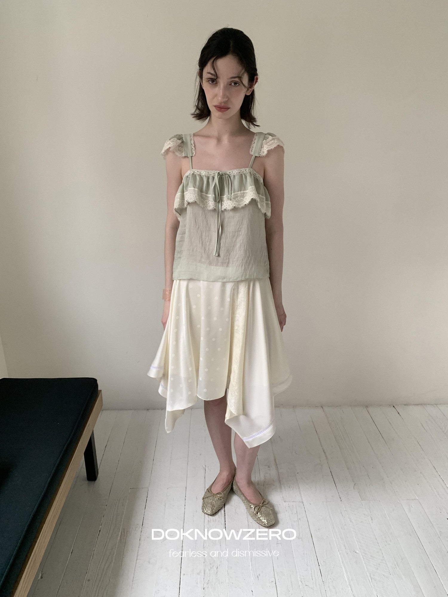 DKZ OFFICIAL Green Ruffle Sleeve Lace Splice Women&