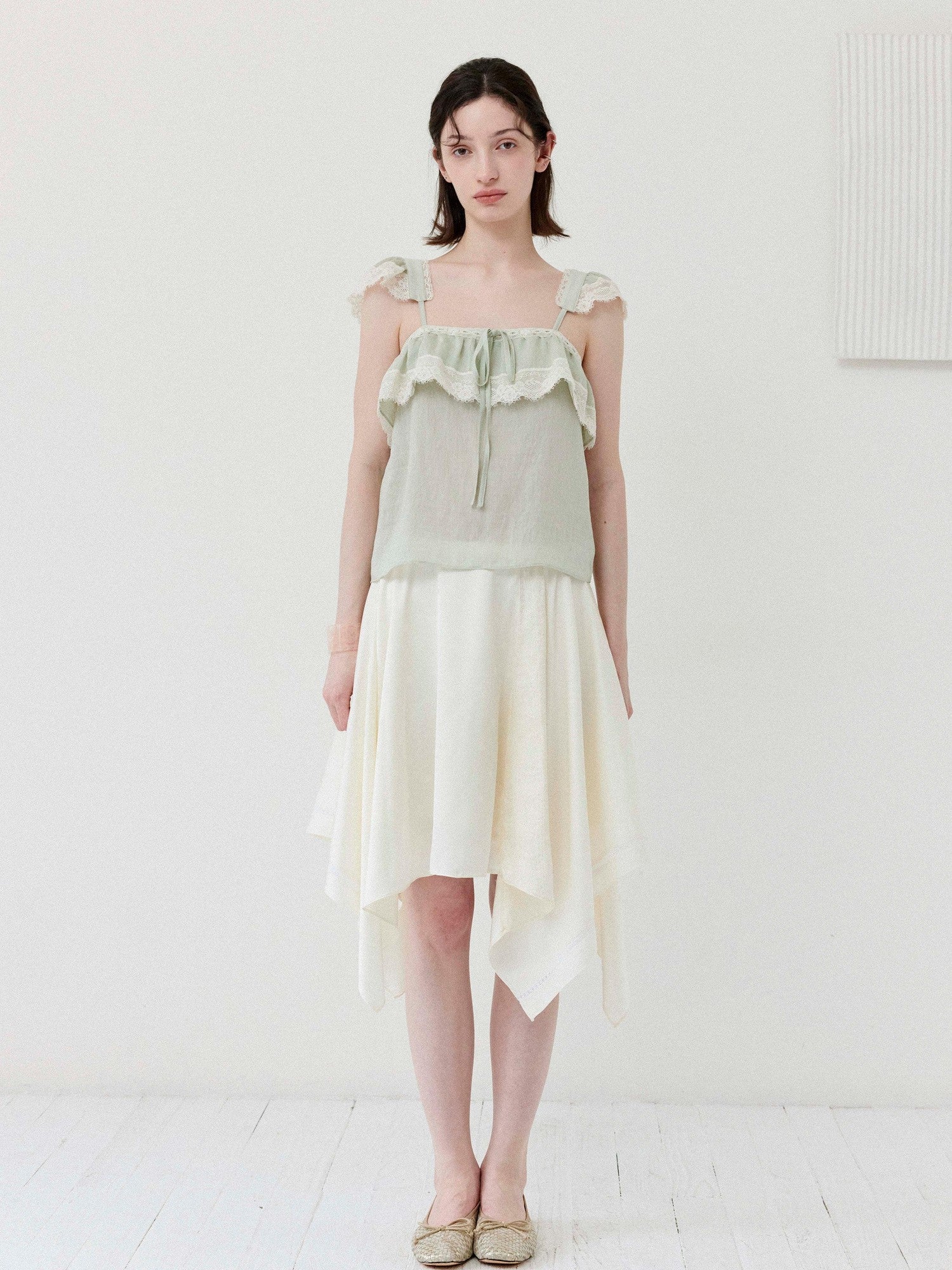 DKZ OFFICIAL Green Ruffle Sleeve Lace Splice Women&