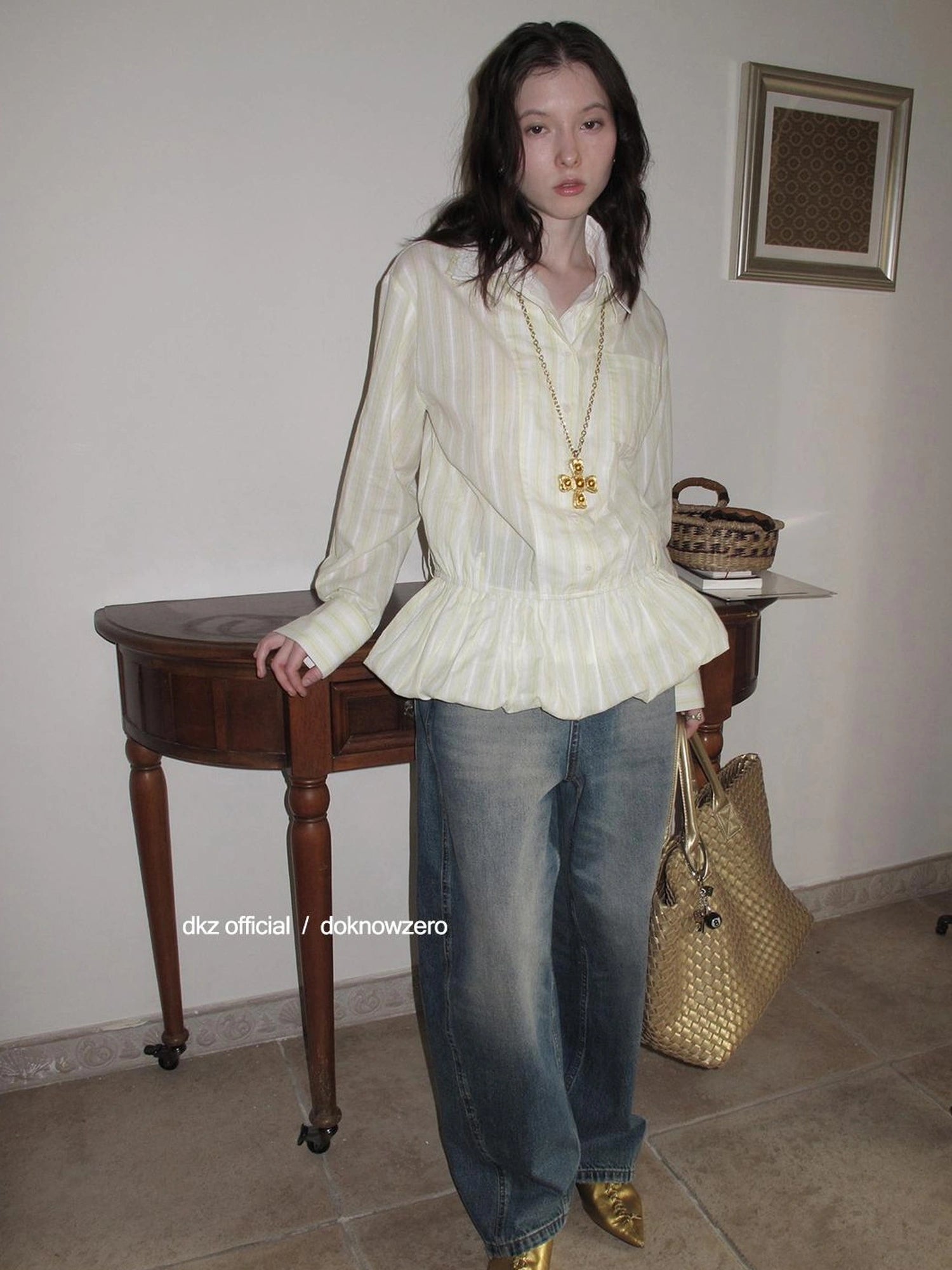 DKZ OFFICIAL Green Vertical Stripe Double Collar Blouse With Bloom Hem