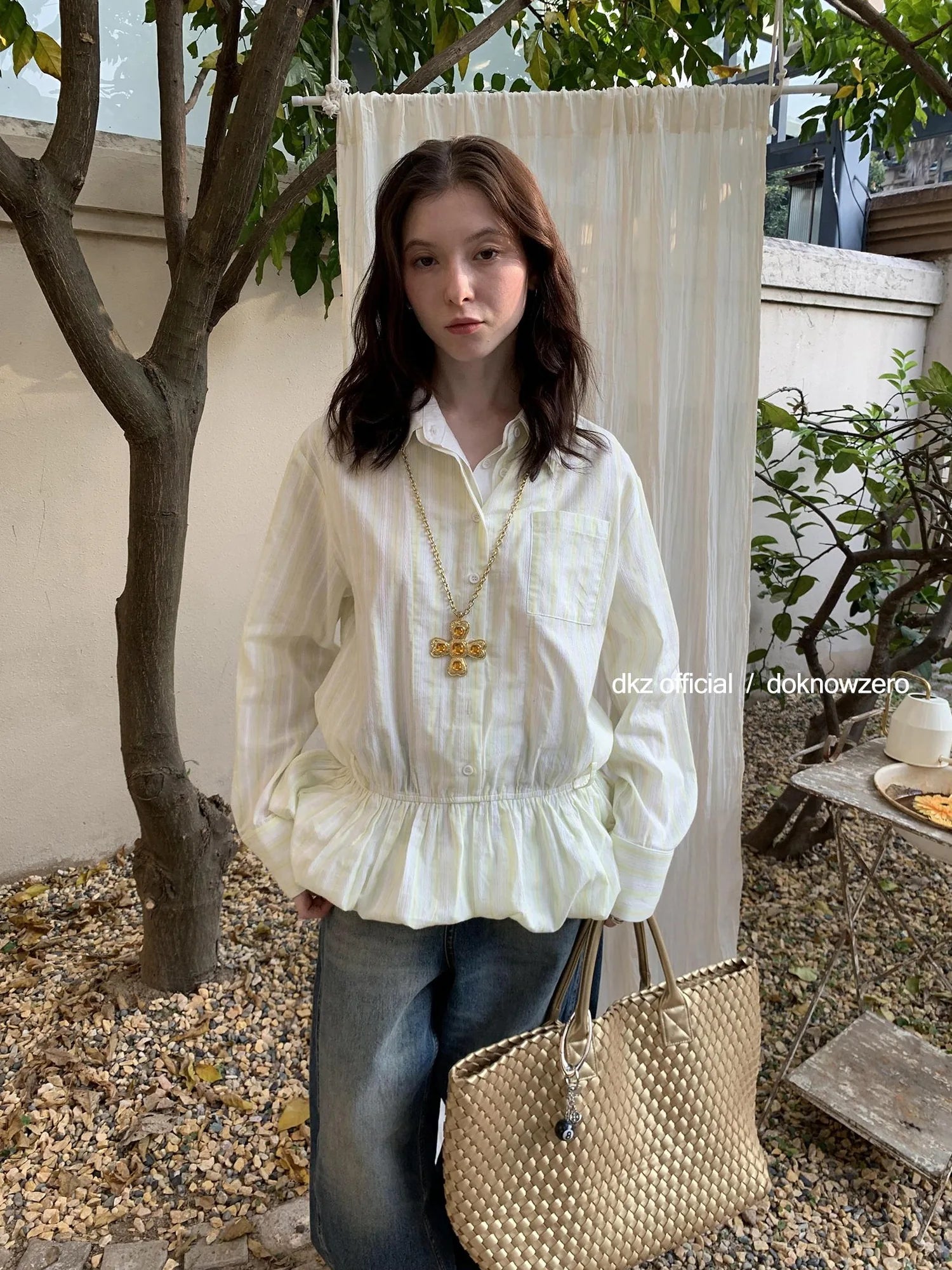 DKZ OFFICIAL Green Vertical Stripe Double Collar Blouse With Bloom Hem