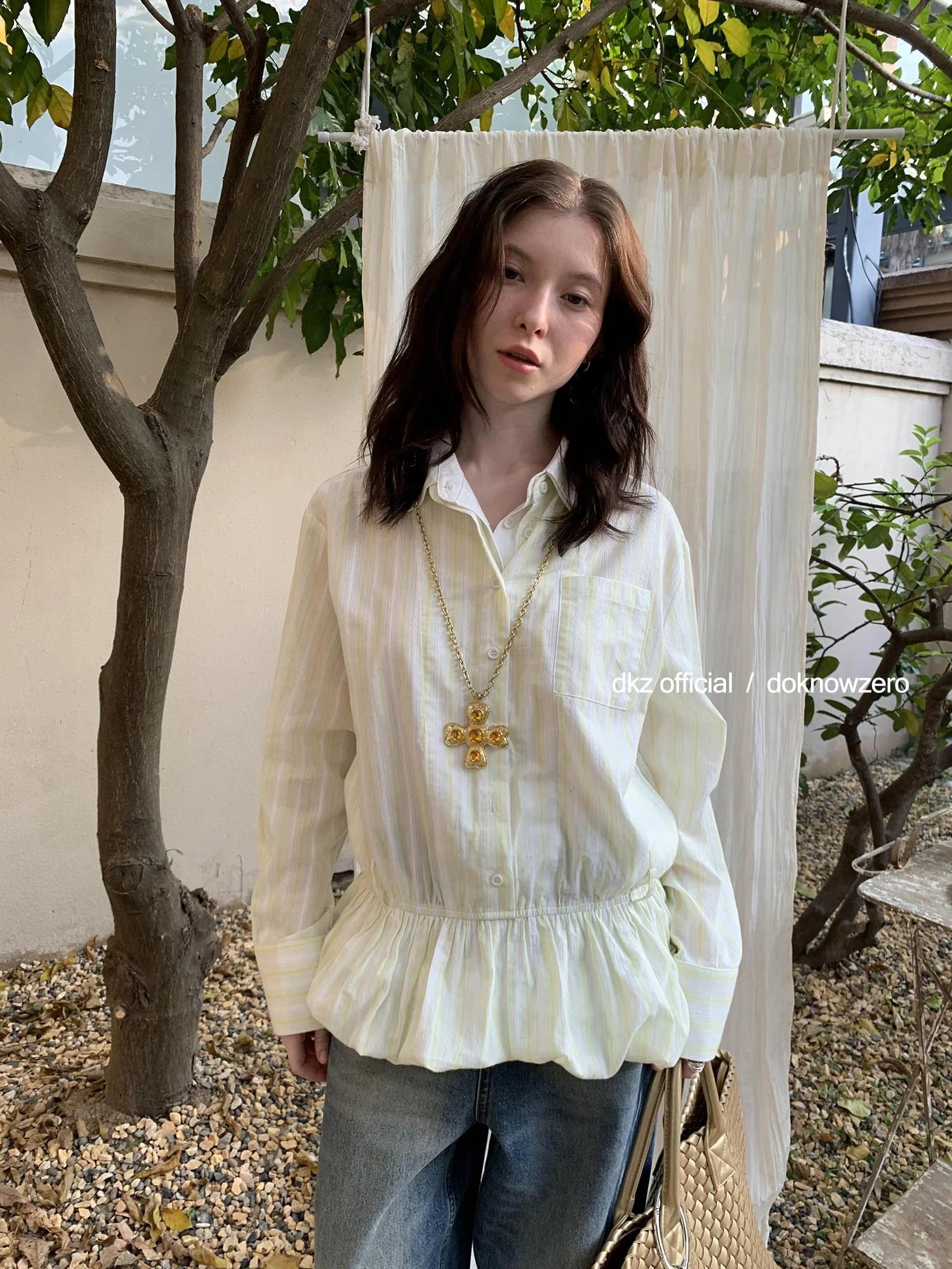 DKZ OFFICIAL Green Vertical Stripe Double Collar Blouse With Bloom Hem