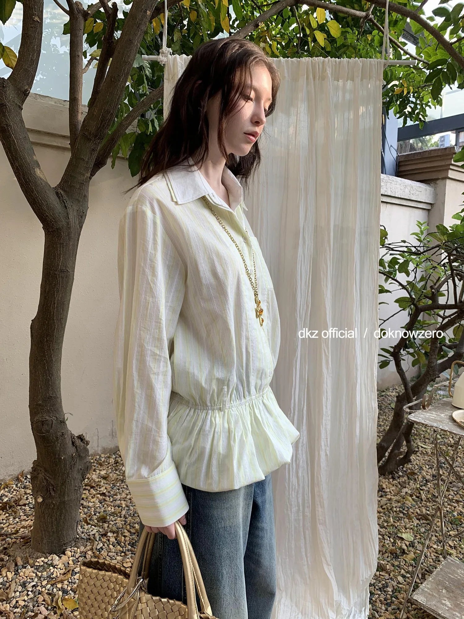 DKZ OFFICIAL Green Vertical Stripe Double Collar Blouse With Bloom Hem