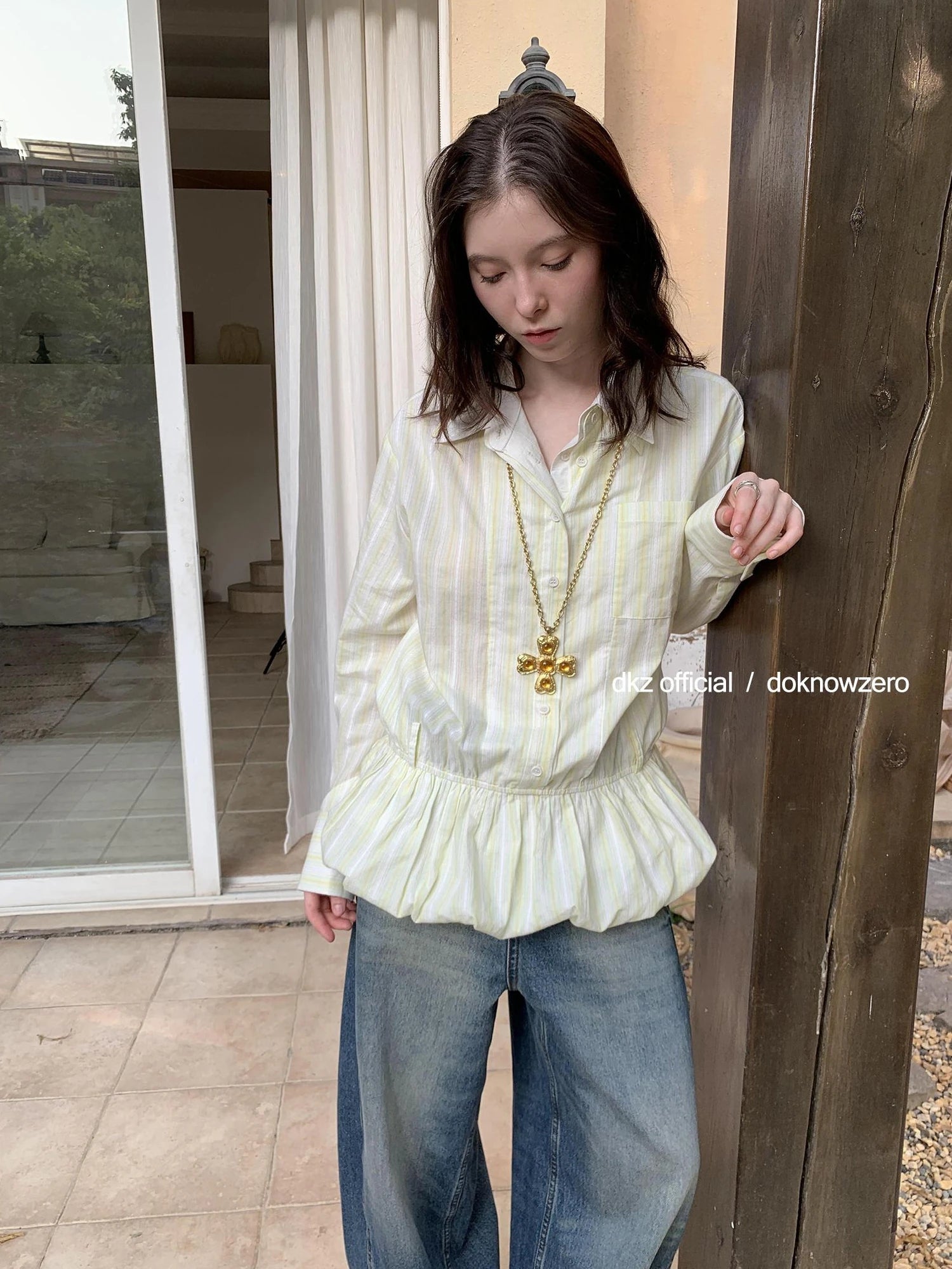 DKZ OFFICIAL Green Vertical Stripe Double Collar Blouse With Bloom Hem