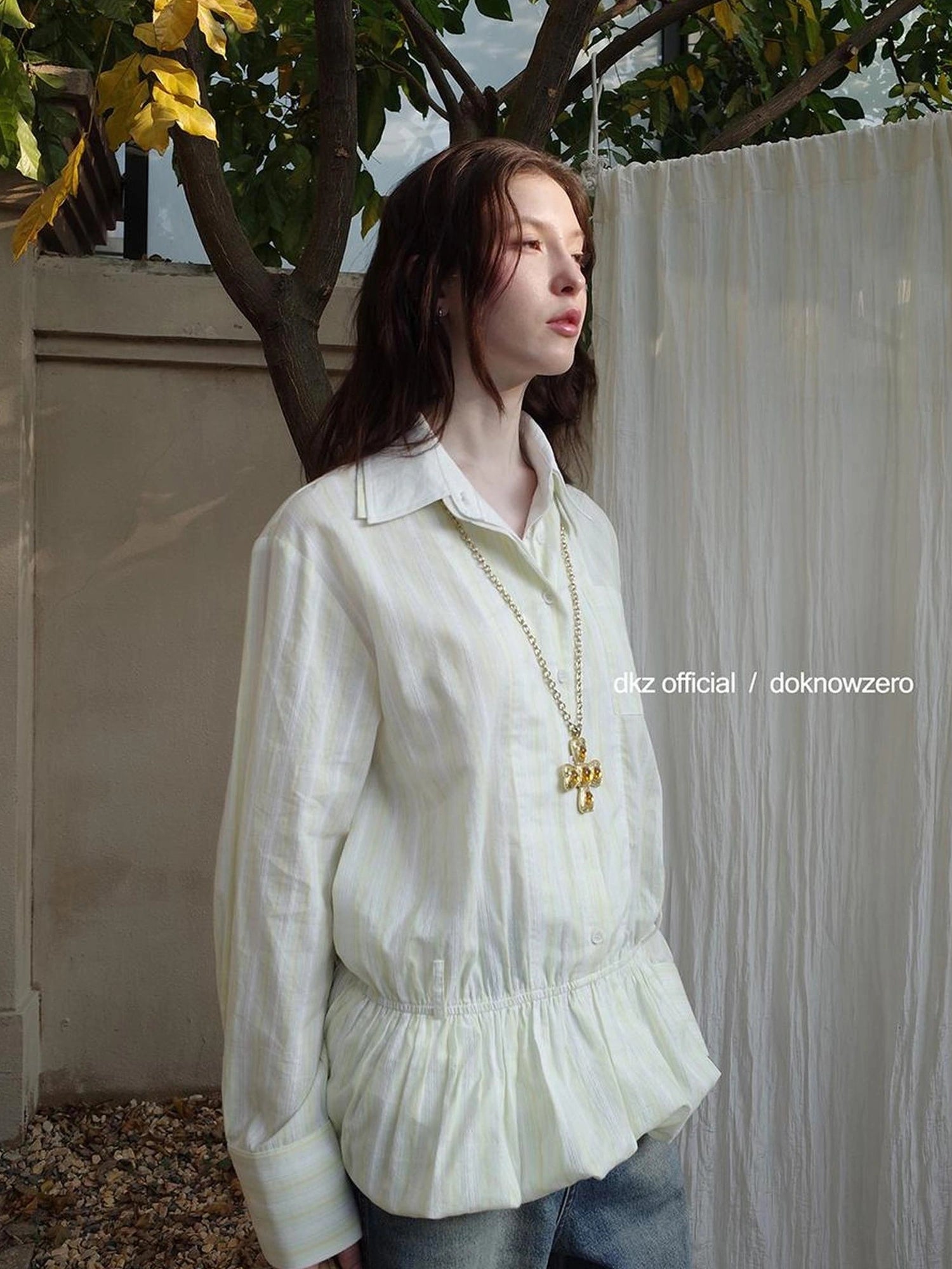 DKZ OFFICIAL Green Vertical Stripe Double Collar Blouse With Bloom Hem