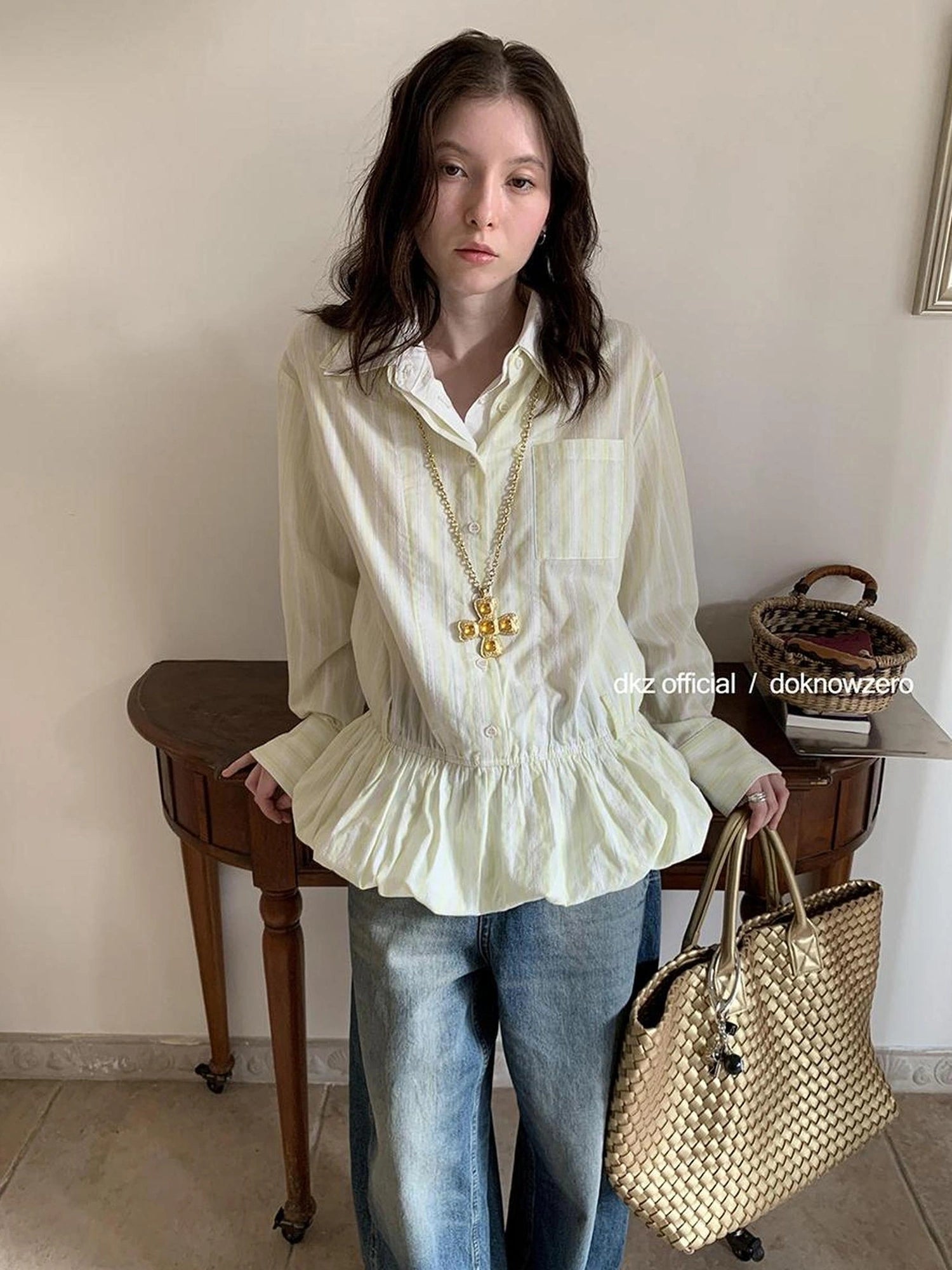DKZ OFFICIAL Green Vertical Stripe Double Collar Blouse With Bloom Hem