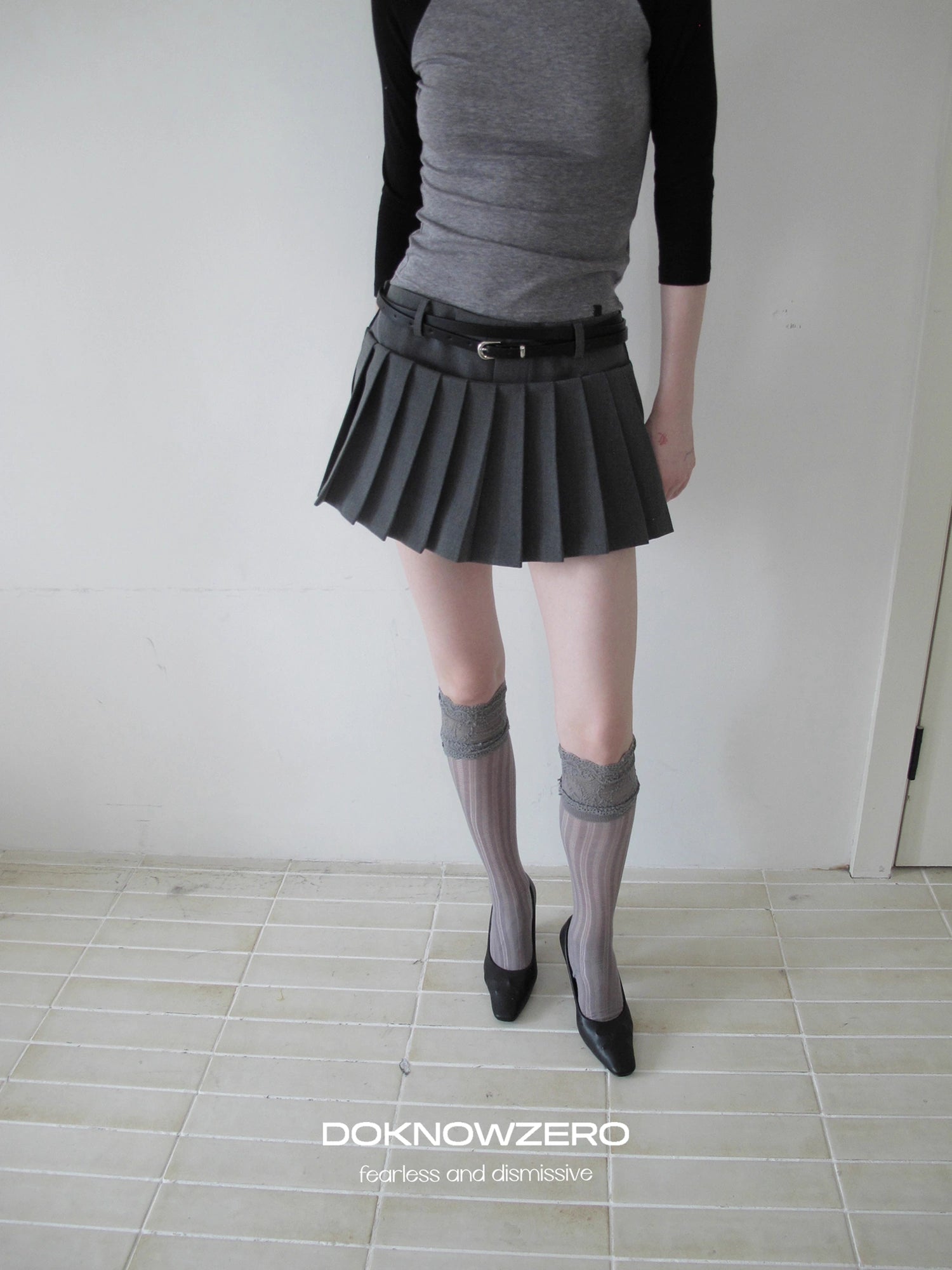 DKZ_OFFICIAL_Grey_Pleated_Skort_With_Contrast_Panels_MISSTT