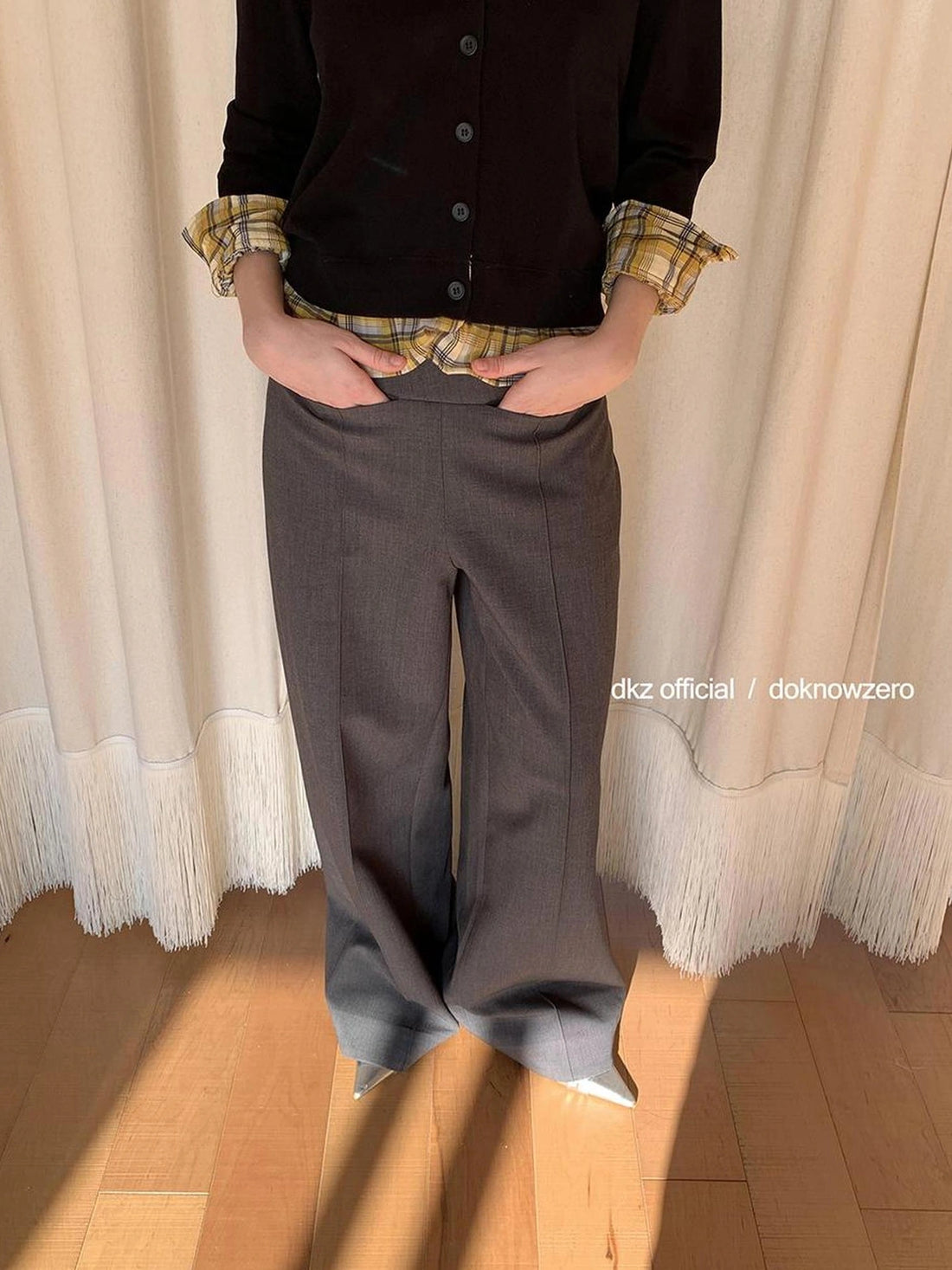 DKZ OFFICIAL Grey Wide Leg Checkered Cuff Trousers For Women