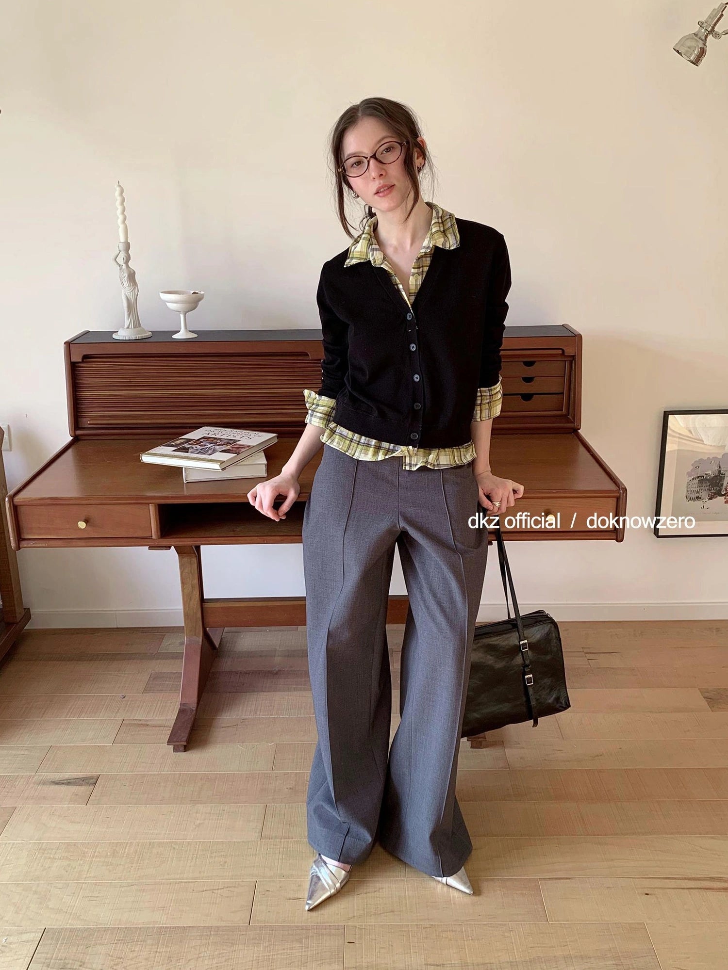 DKZ OFFICIAL Grey Wide Leg Checkered Cuff Trousers For Women