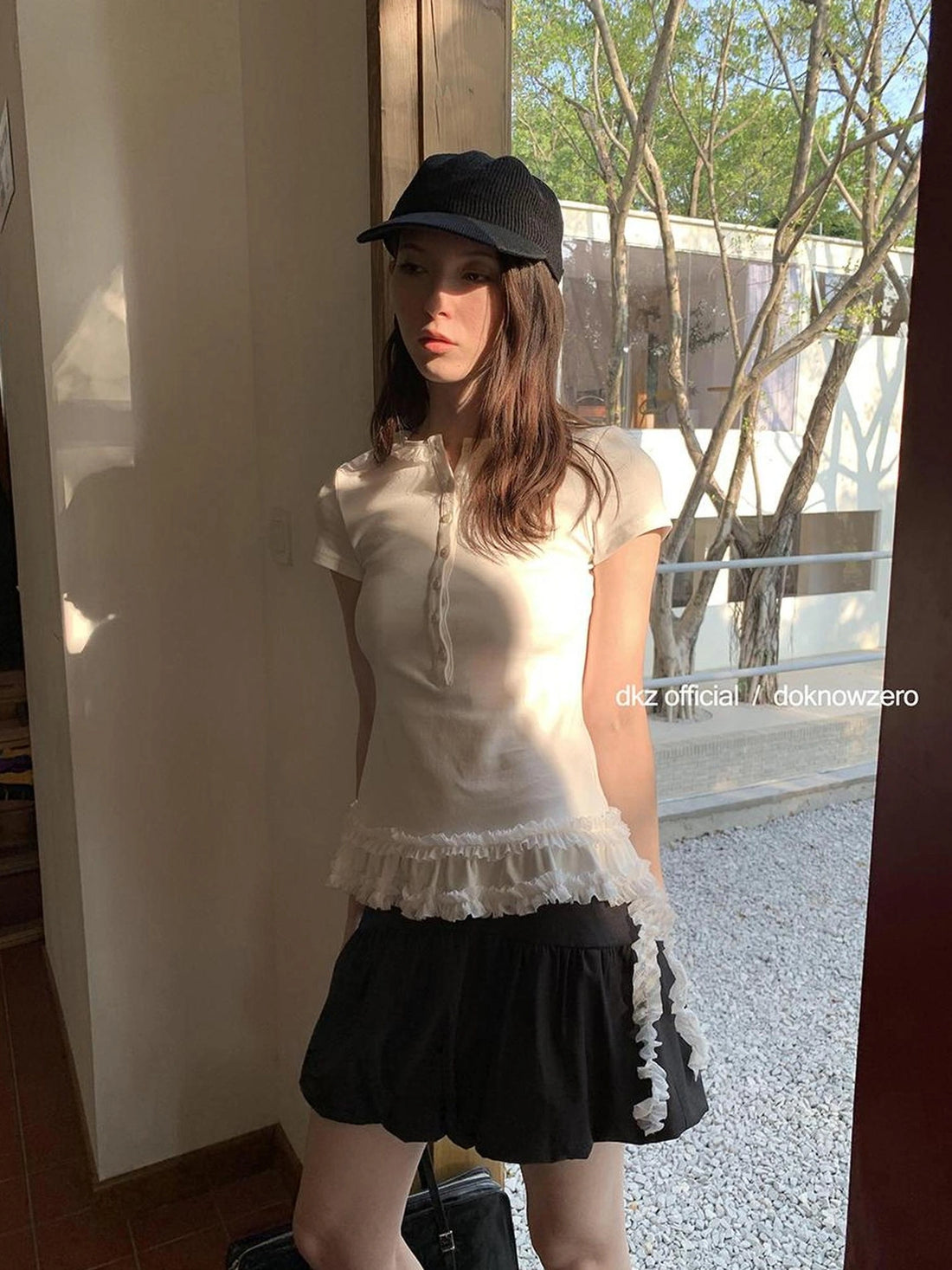 DKZ OFFICIAL Henry Collar Short Sleeve T-shirt With Hem Ruffle Design