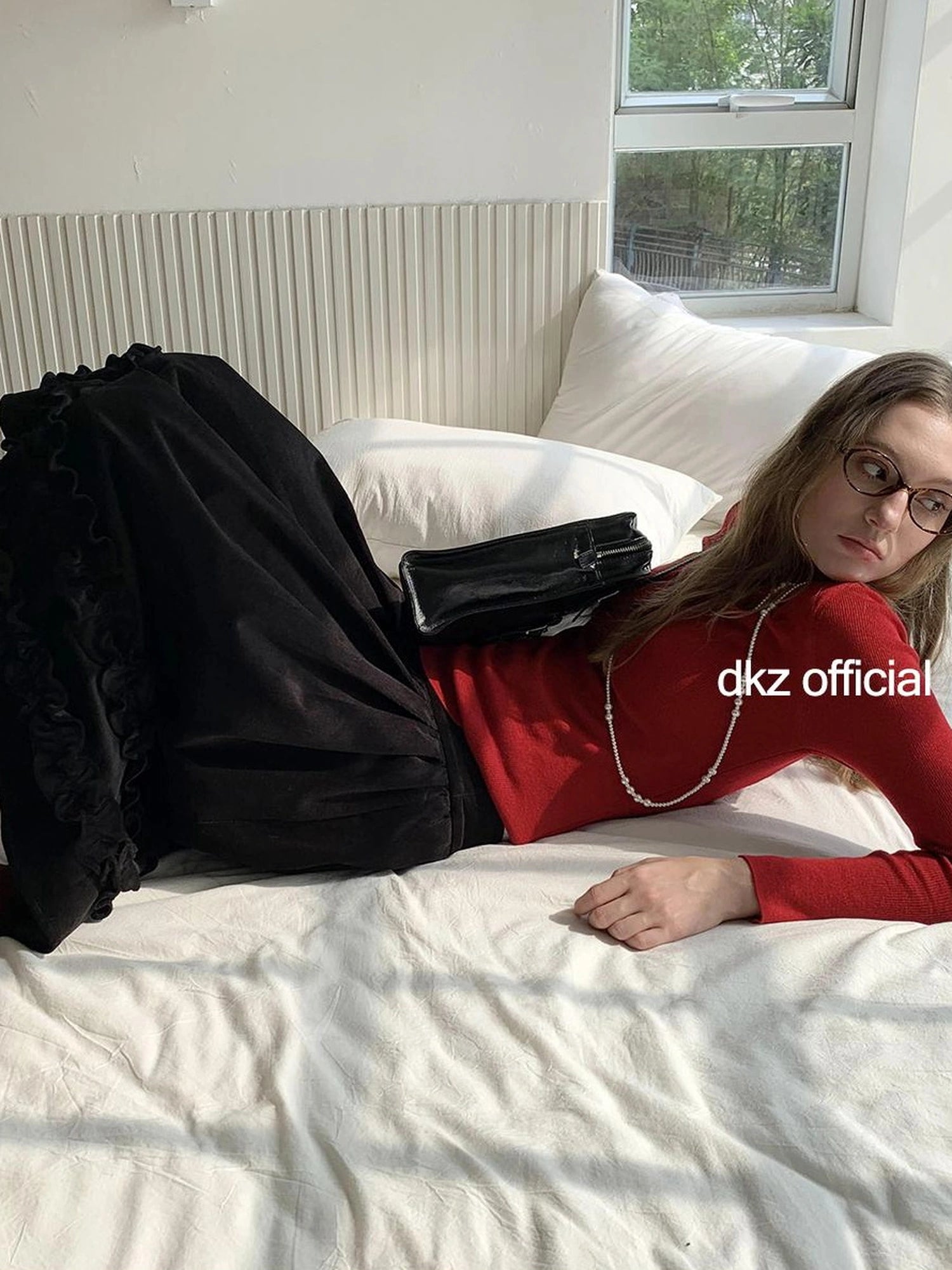 DKZ OFFICIAL High Neck Slim Fit Knit Top For Women