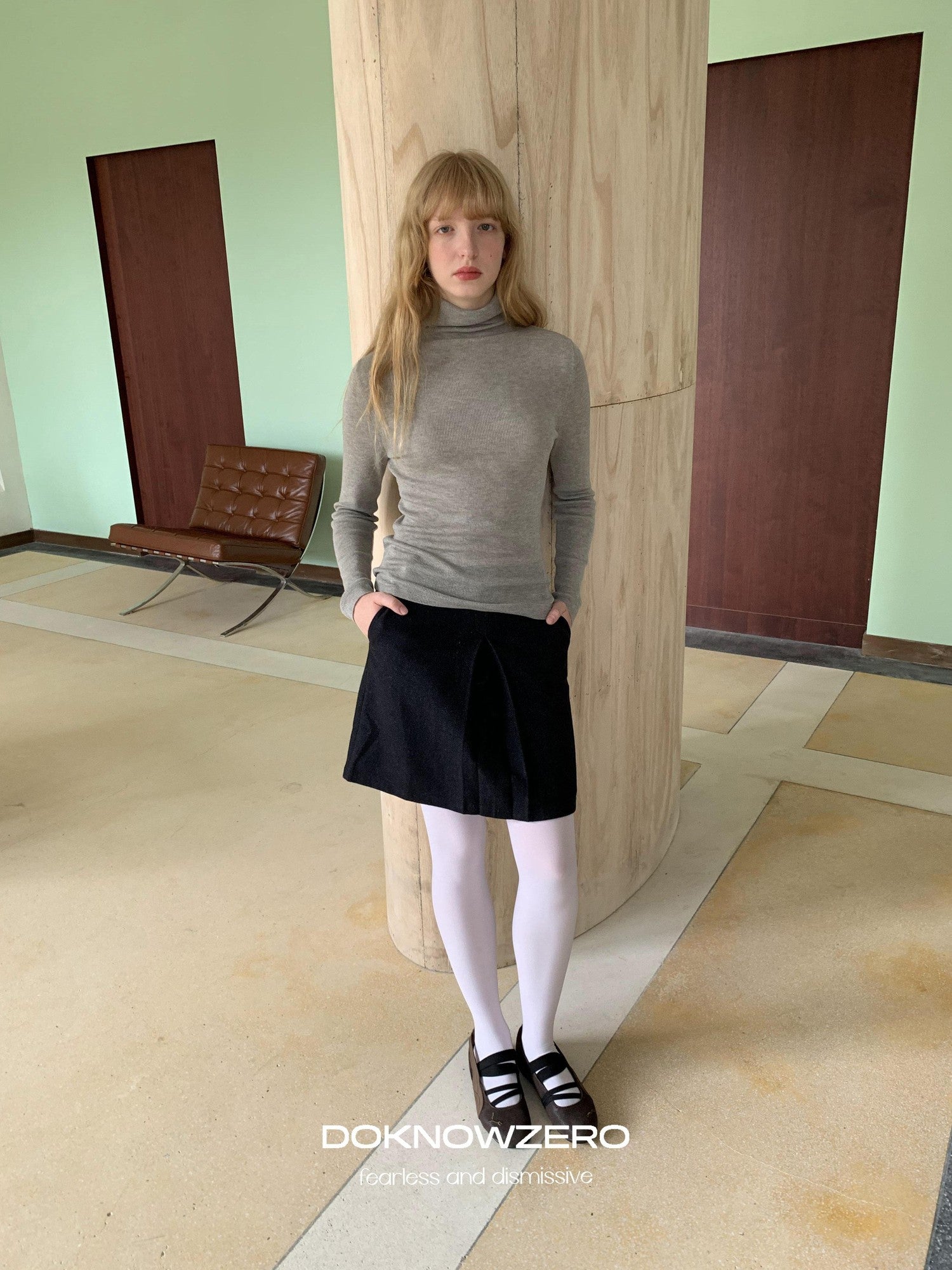 DKZ OFFICIAL High Neck Slim Fit Knit Women&