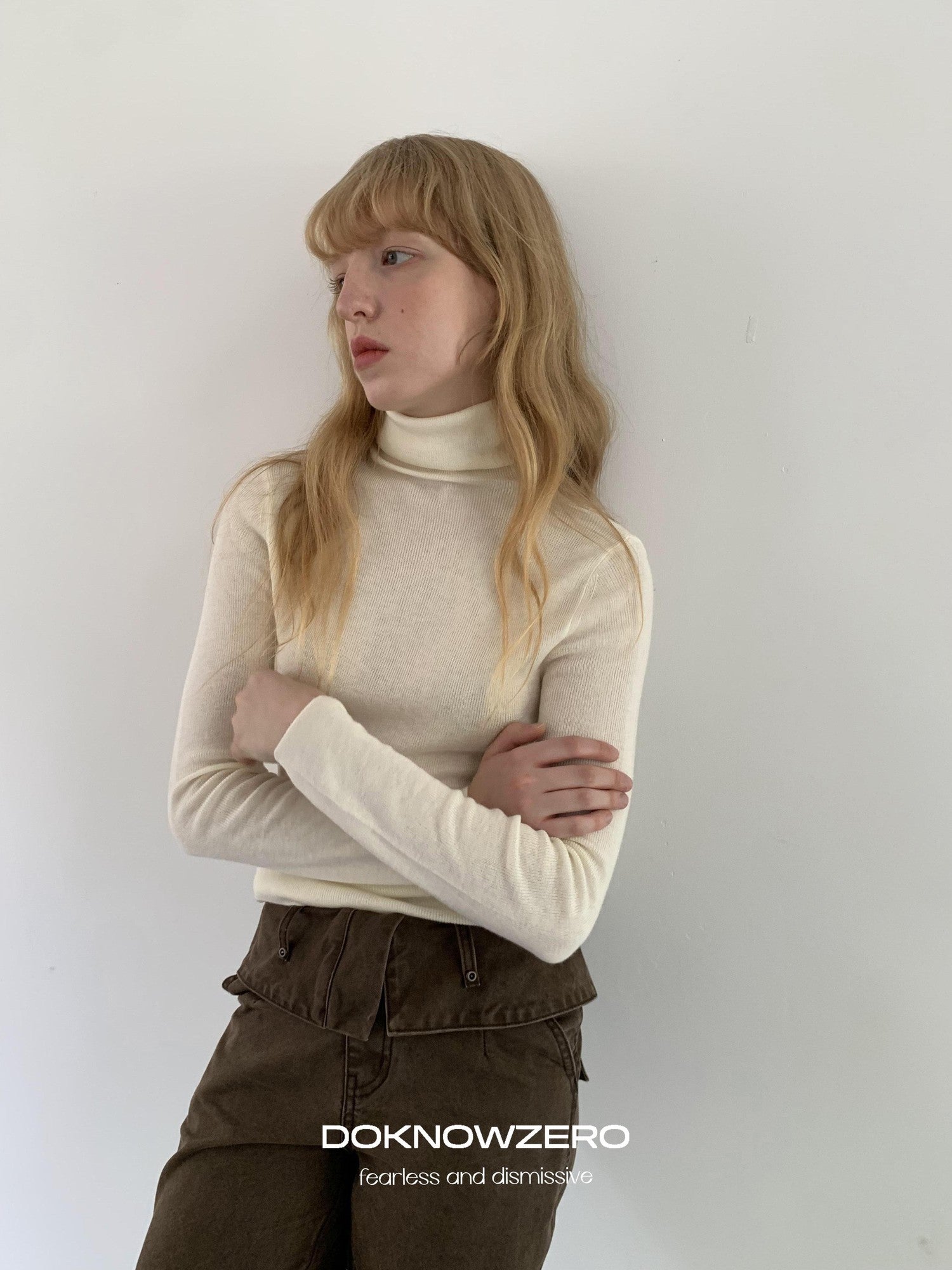 DKZ OFFICIAL High Neck Slim Fit Knit Women&
