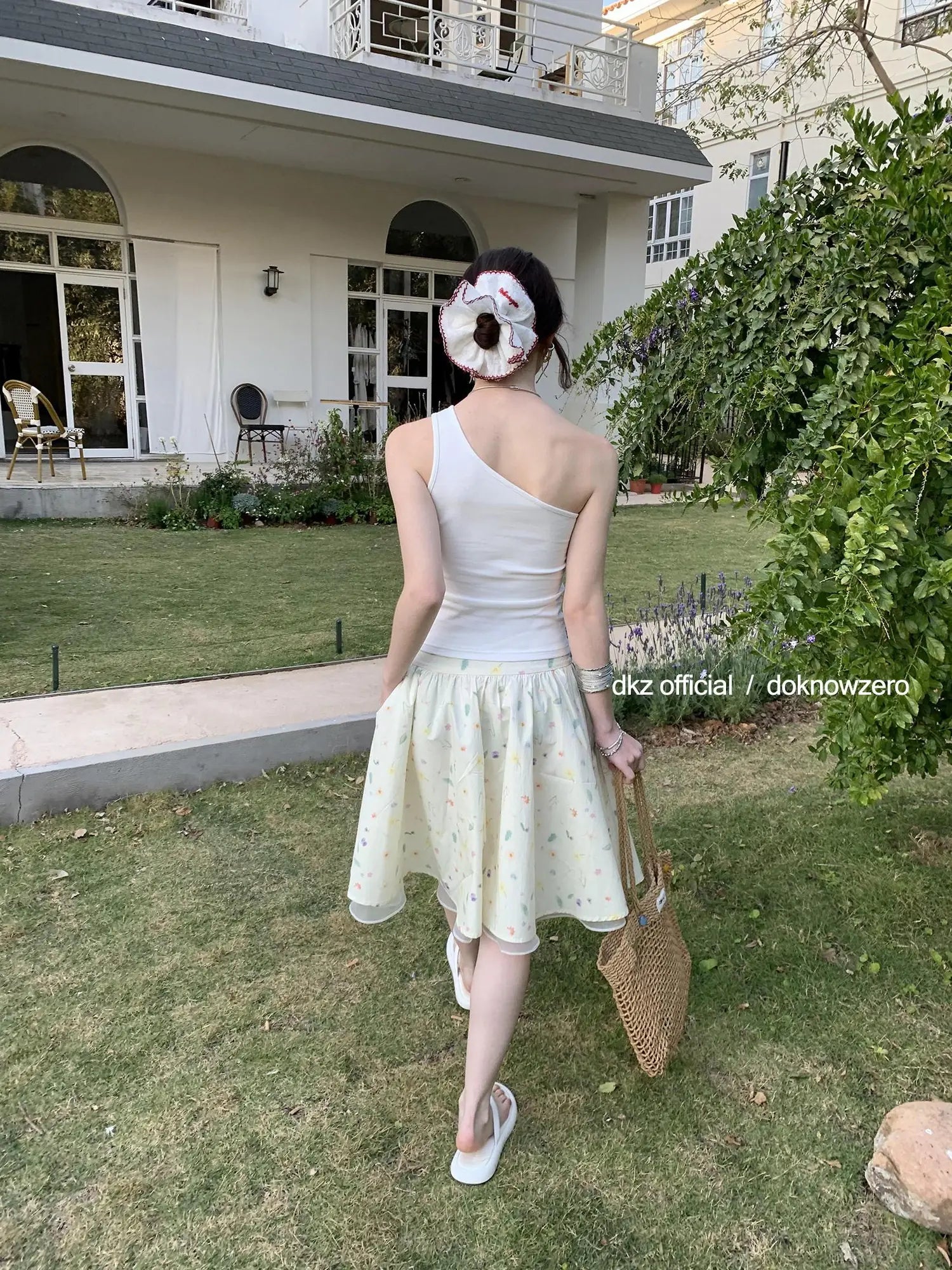 DKZ OFFICIAL I Love Milktea Sleeveless Top