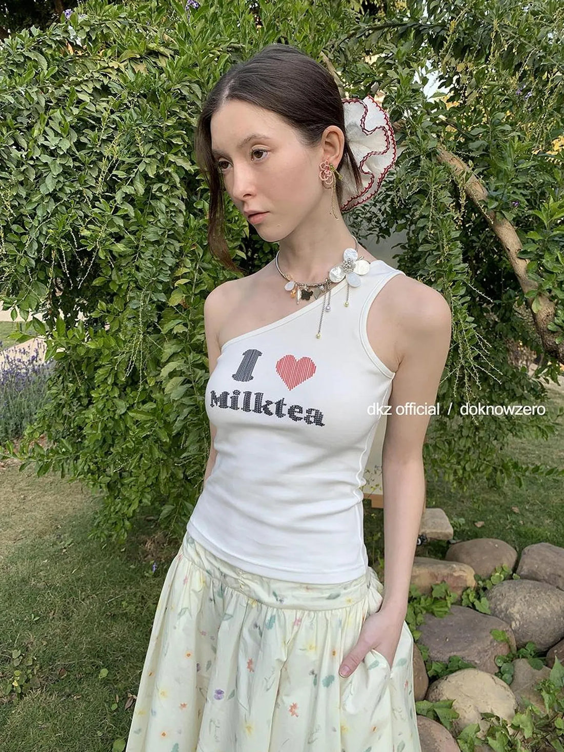 DKZ OFFICIAL I Love Milktea Sleeveless Top