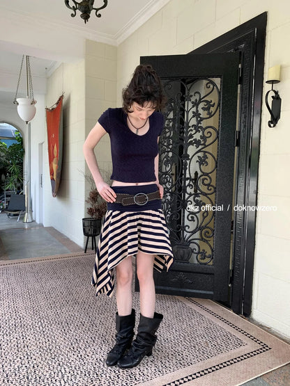 DKZ OFFICIAL Irregular Stripe Layering Skirt With Asymmetric Hem