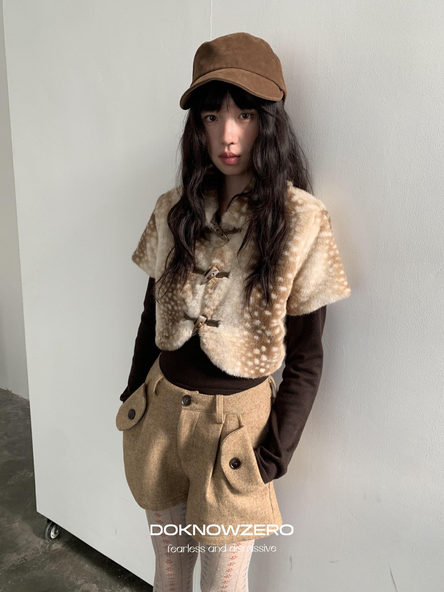 DKZ OFFICIAL Khaki Deer Print Buttoned Cropped Women&