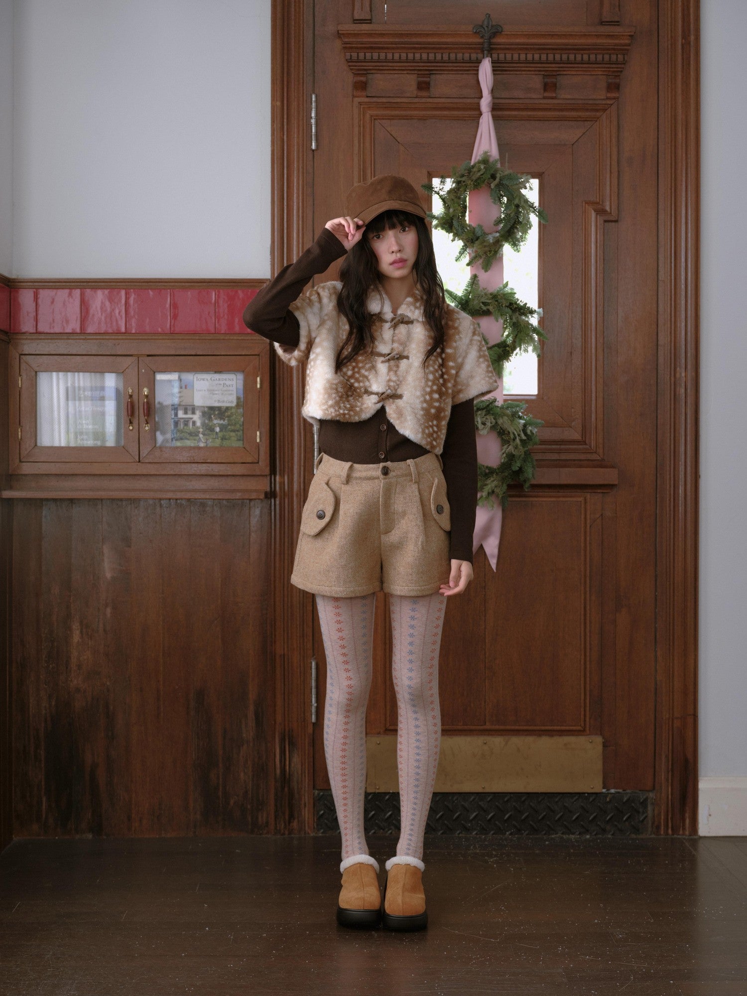 DKZ OFFICIAL Khaki Deer Print Buttoned Cropped Women&
