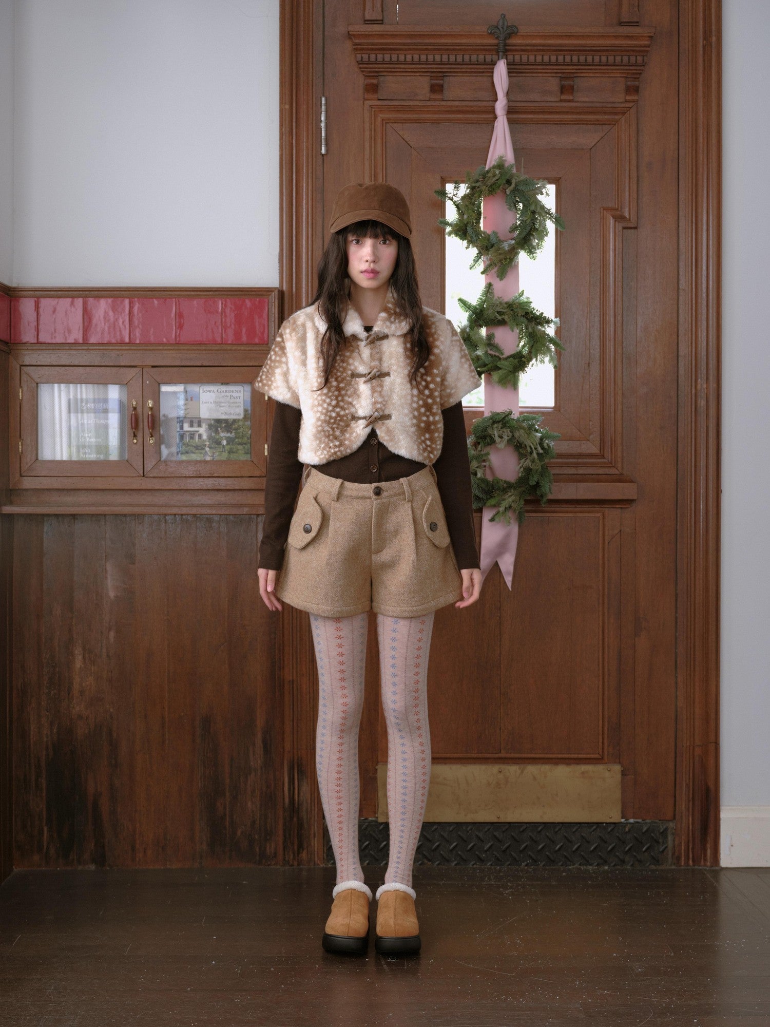 DKZ OFFICIAL Khaki Deer Print Buttoned Cropped Women&