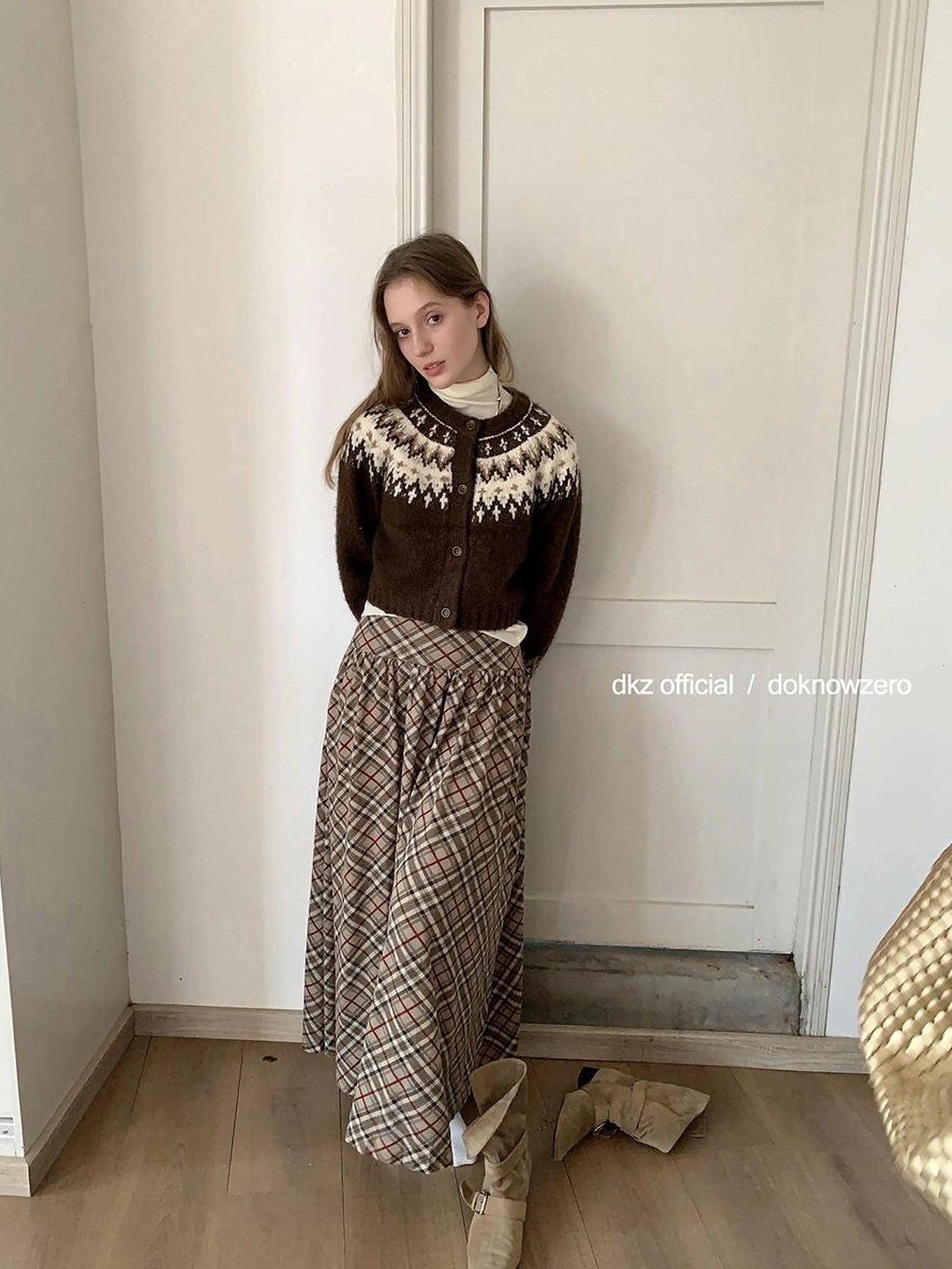 DKZ OFFICIAL Khaki Plaid Midi Skirt With Drop Waist
