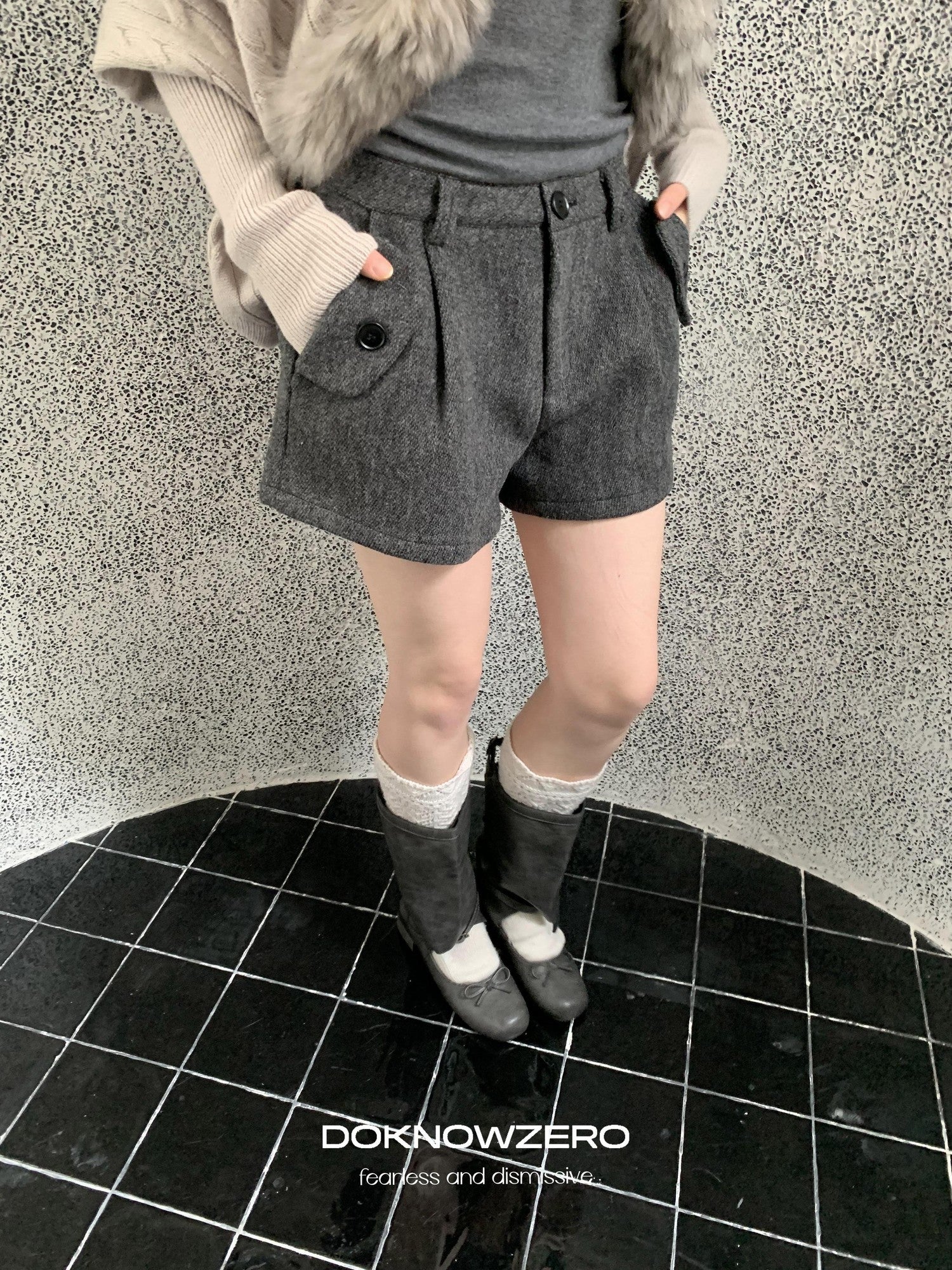 DKZ OFFICIAL Khaki Pleated Layered Vintage Straight Women&