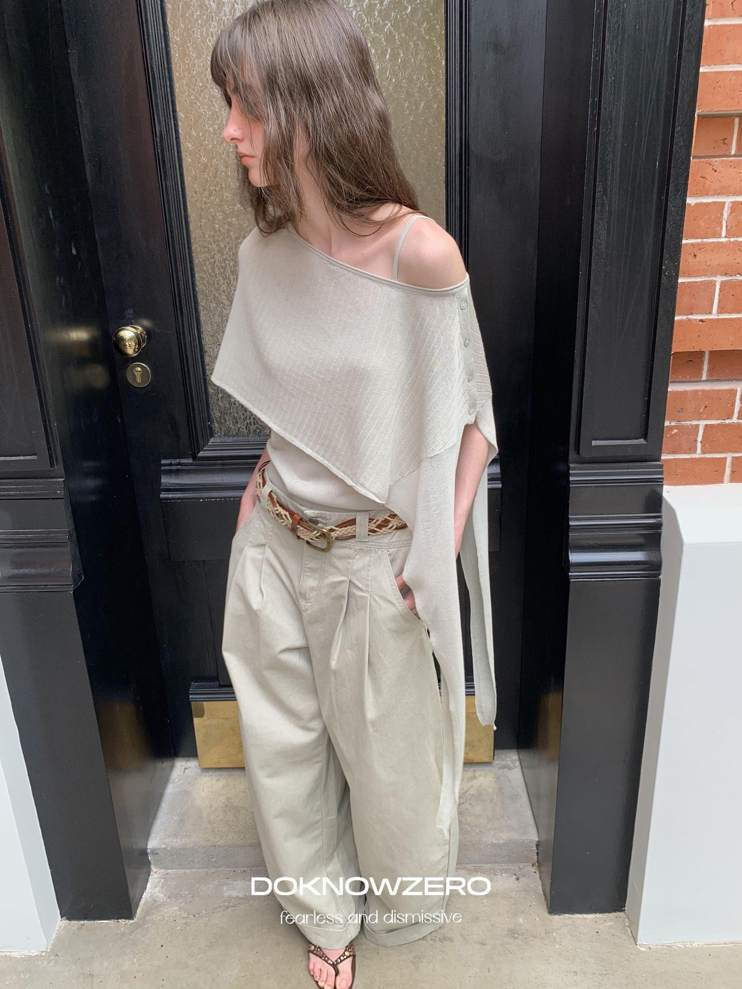 DKZ OFFICIAL Khaki Pleated Relaxed Korean Commuter Women&