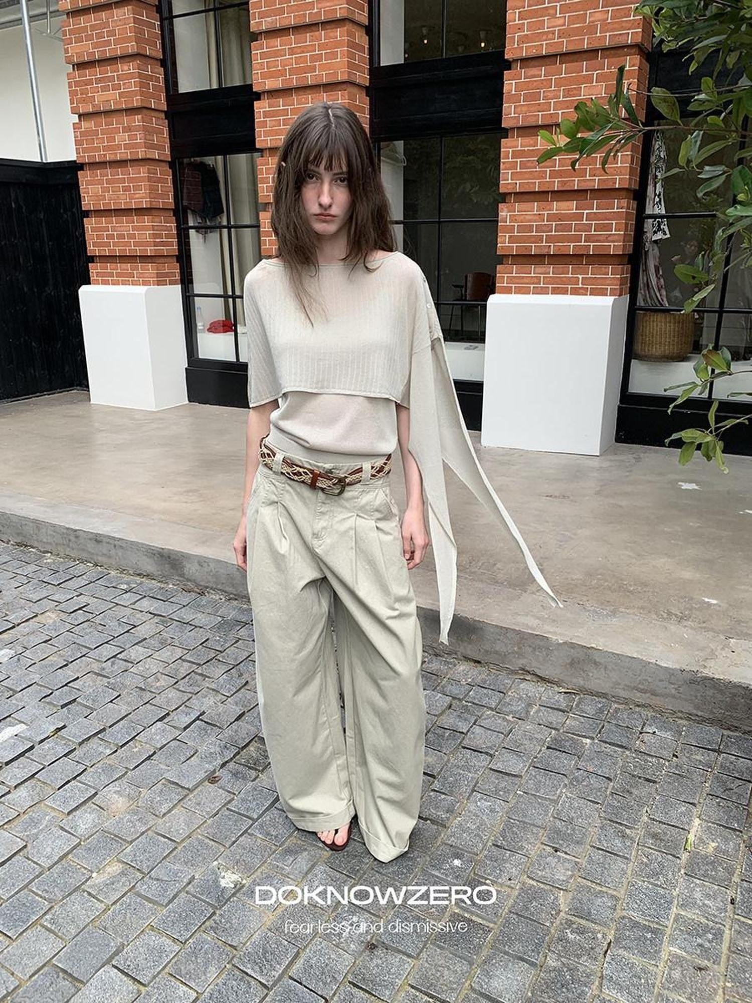DKZ OFFICIAL Khaki Pleated Relaxed Korean Commuter Women&