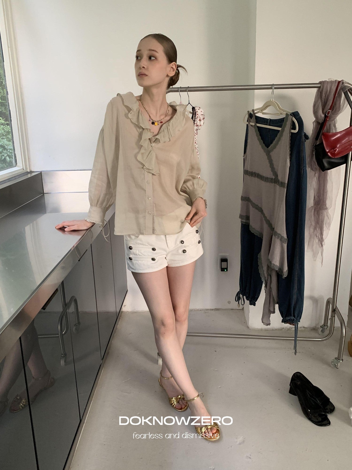 DKZ OFFICIAL Khaki Ruffle Petal Collar Buttoned Mid Sleeve Women&