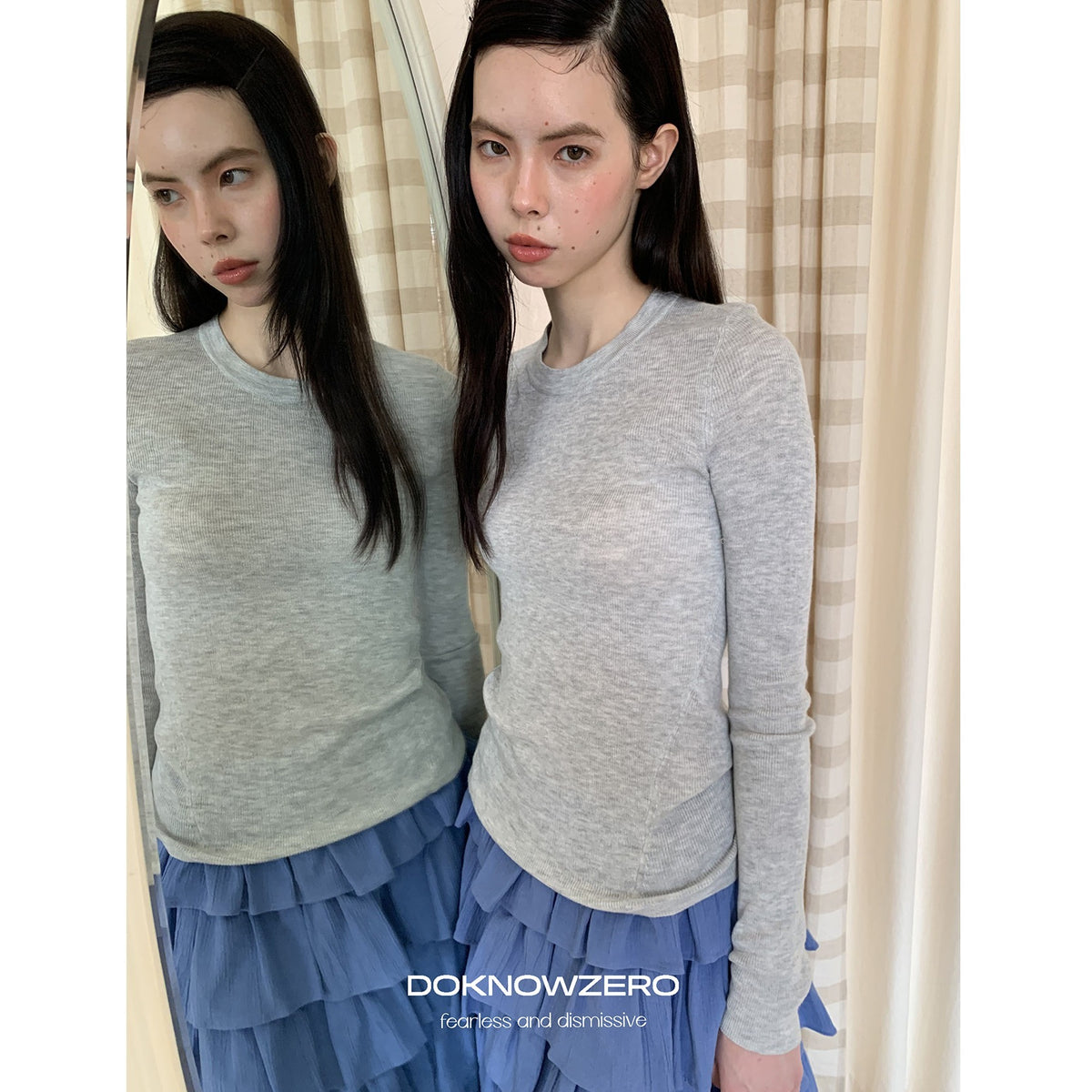 DKZ_OFFICIAL_Knitted_Round_Neck_Slim_Fit_Solid_Women&