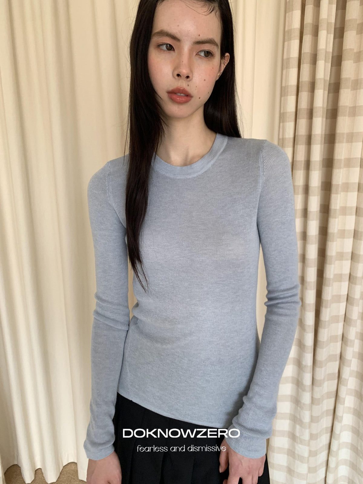 DKZ OFFICIAL Knitted Round Neck Slim Fit Solid Women&