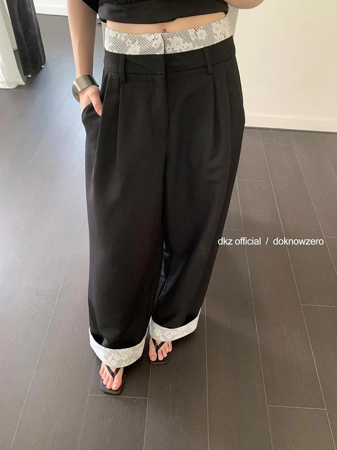 DKZ OFFICIAL Lace Panel Wide Leg Pants With Cuffed Hem