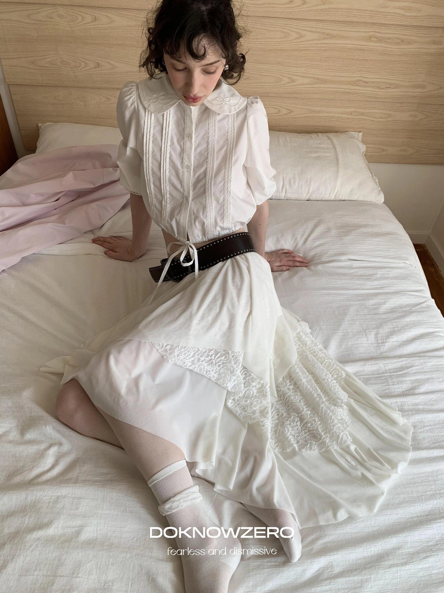 DKZ OFFICIAL Lace Paneled A Line Skirt With Asymmetric Hem