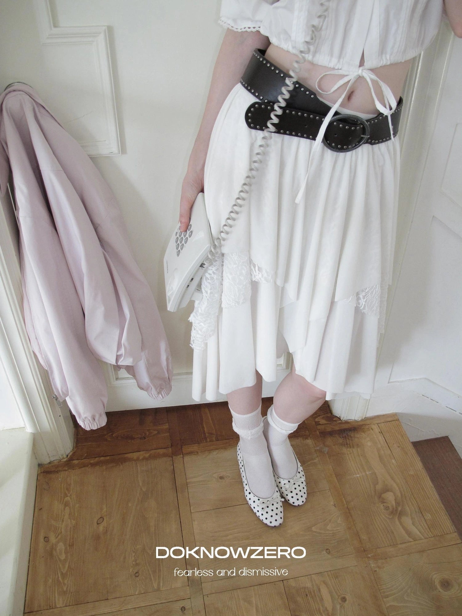 DKZ OFFICIAL Lace Paneled A Line Skirt With Asymmetric Hem
